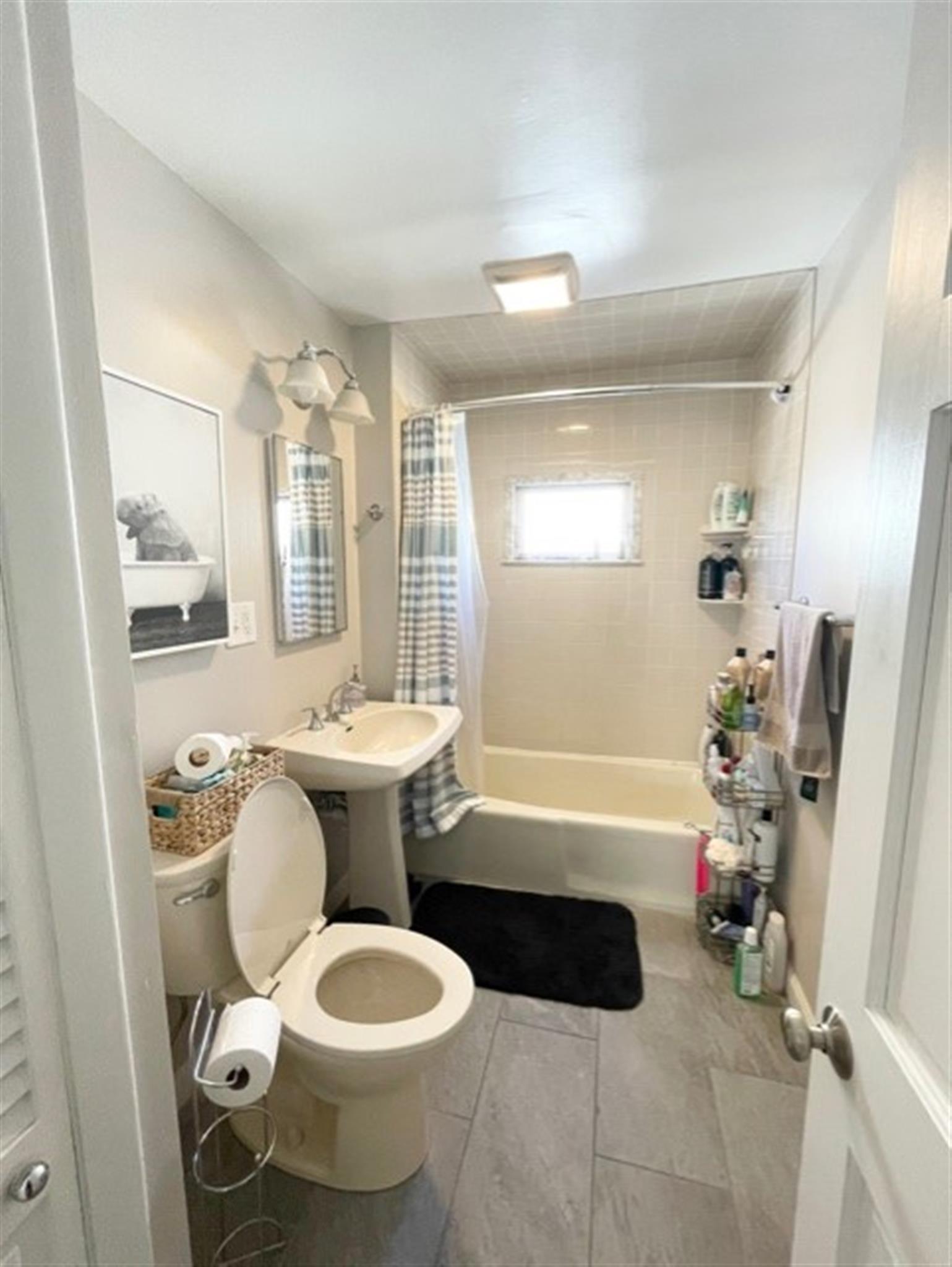 42 Lowden Ave, Davis Square