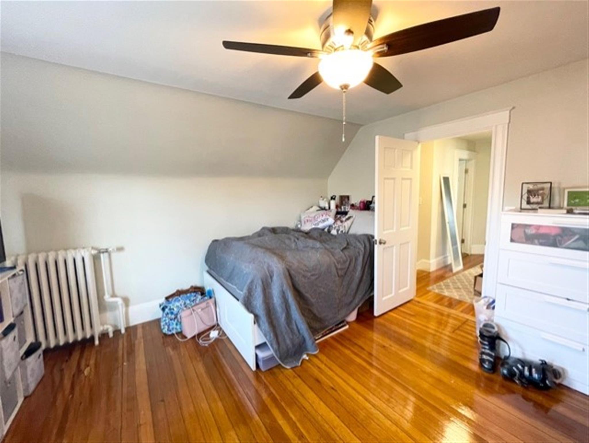 42 Lowden Ave, Davis Square