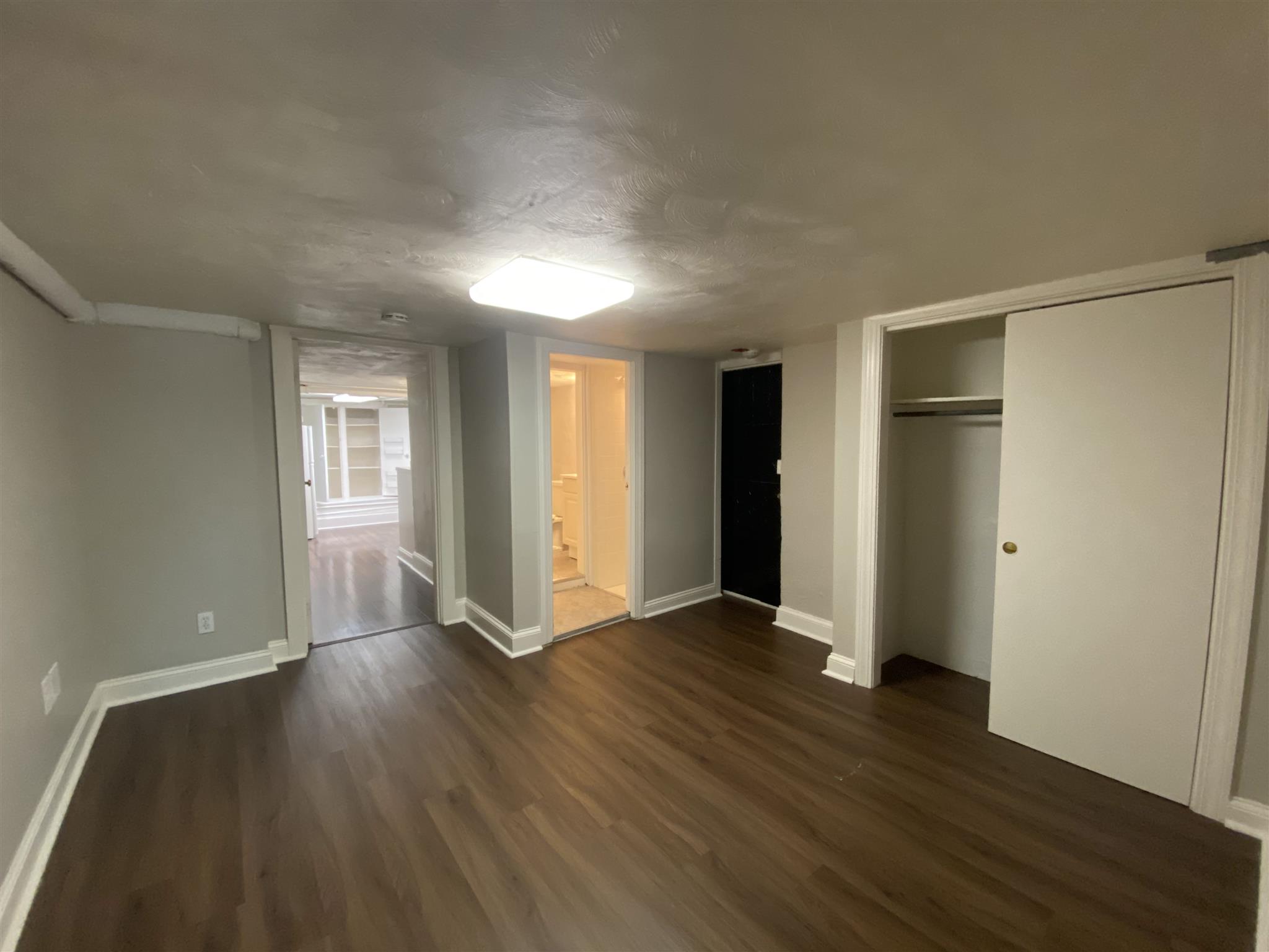 216 Banks St, Central Square