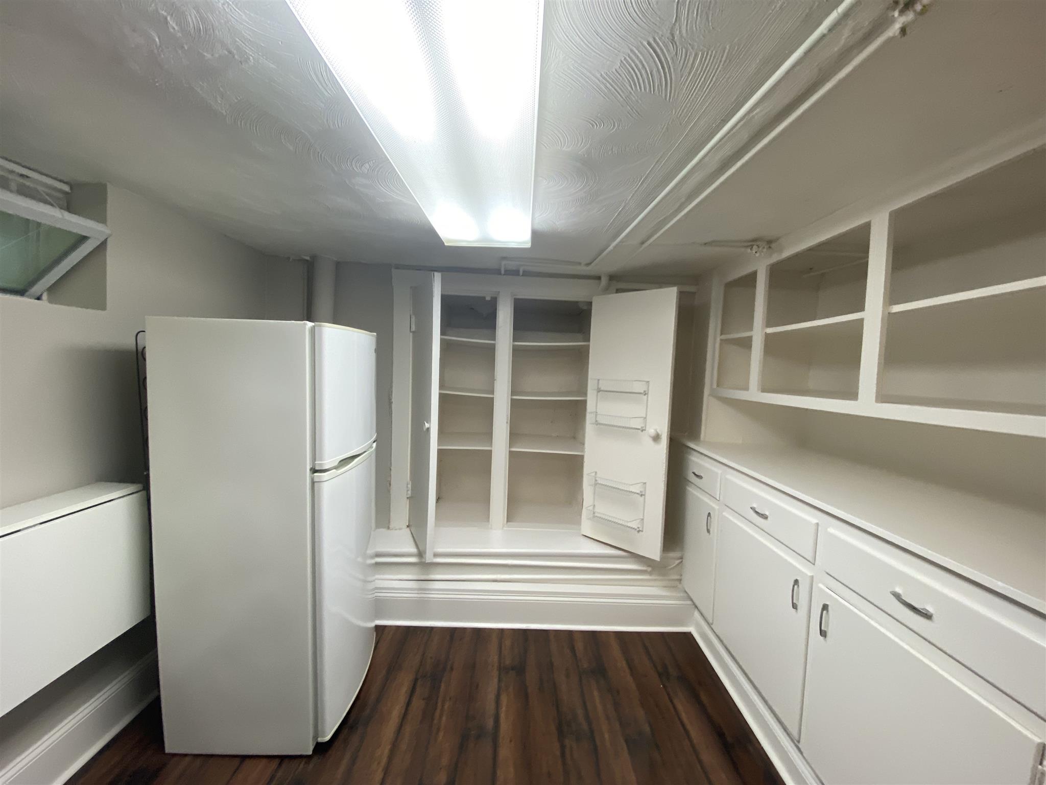 216 Banks St, Harvard Square