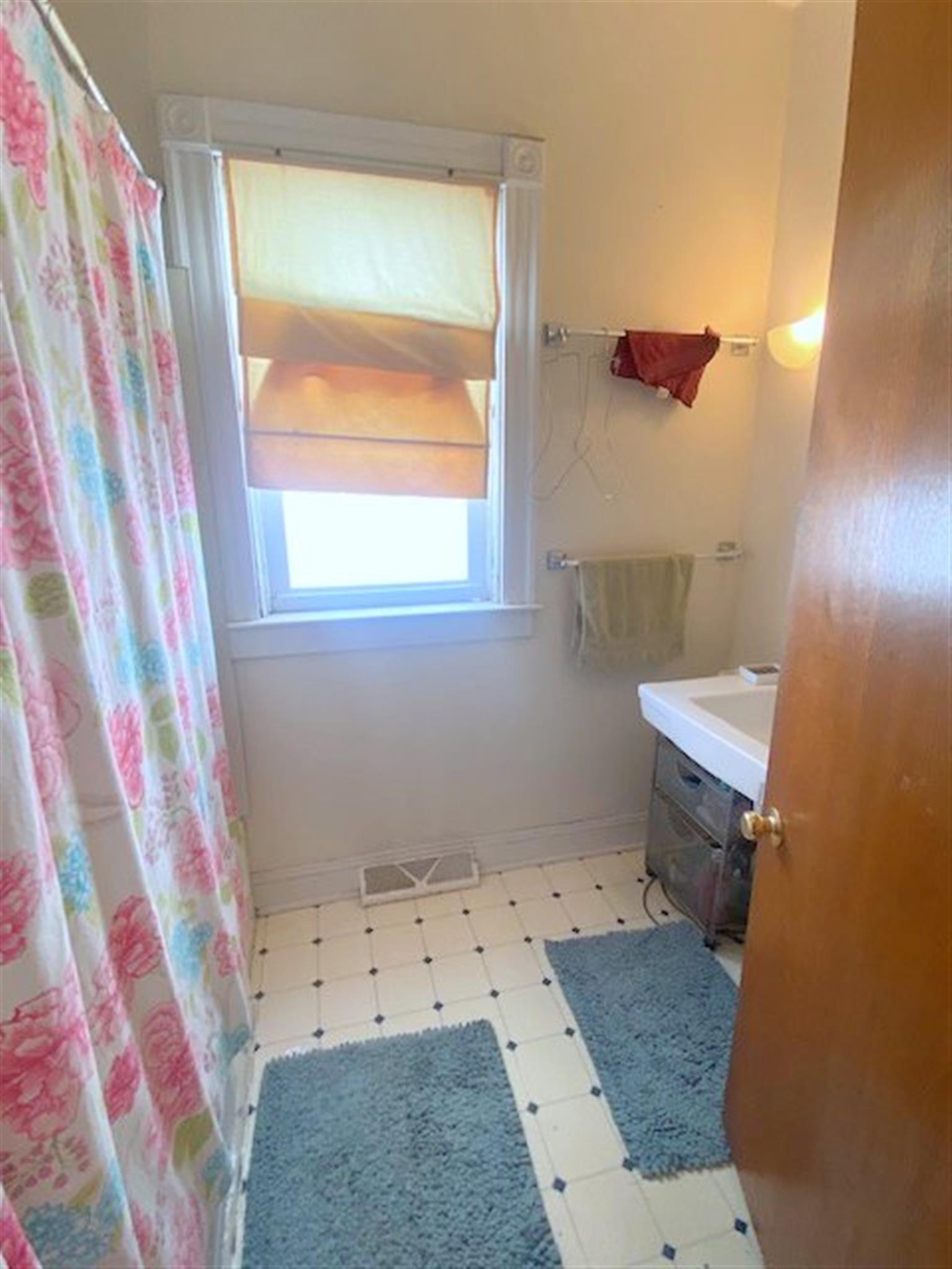 44 Paulina St, Davis Square