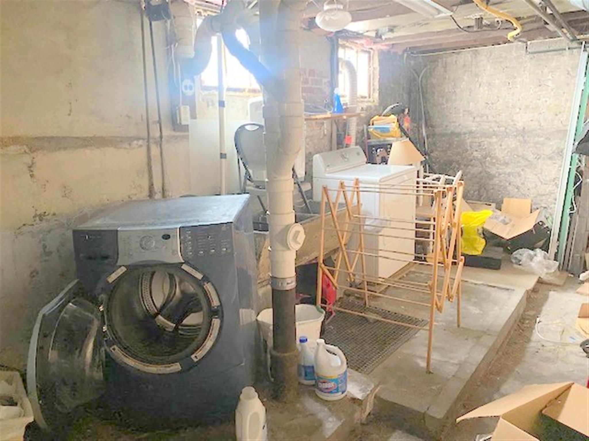 44 Paulina St, Davis Square