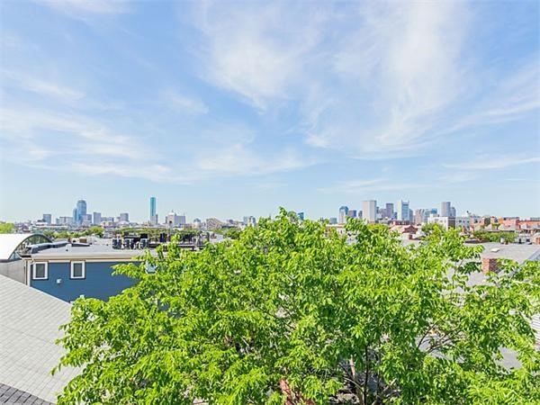 288 Bowen St, South Boston