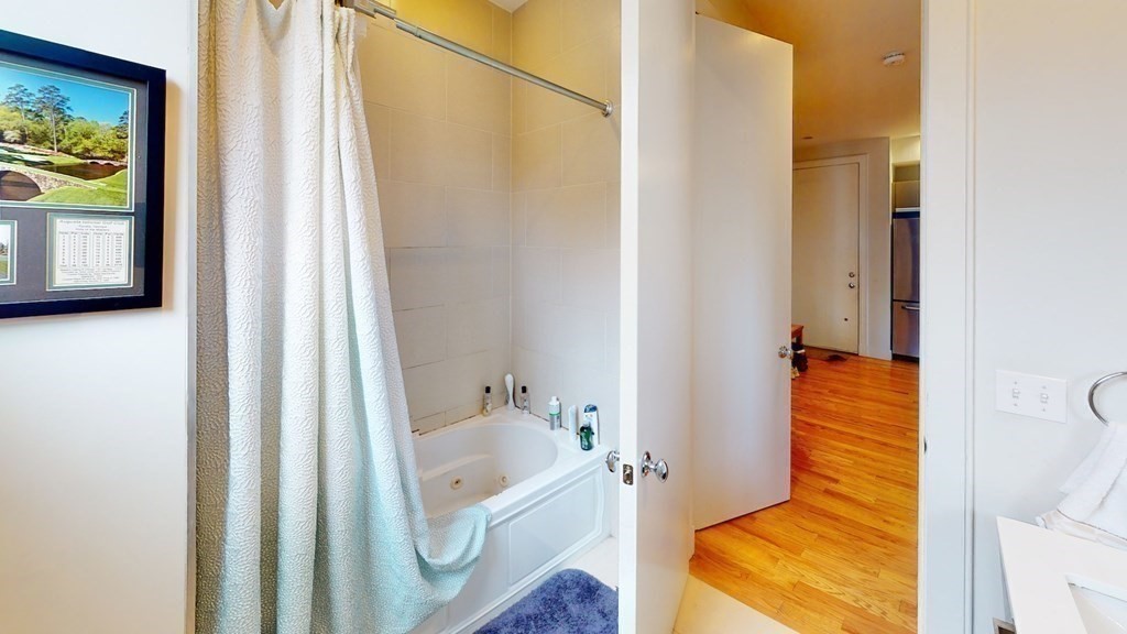 288 C St, South Boston