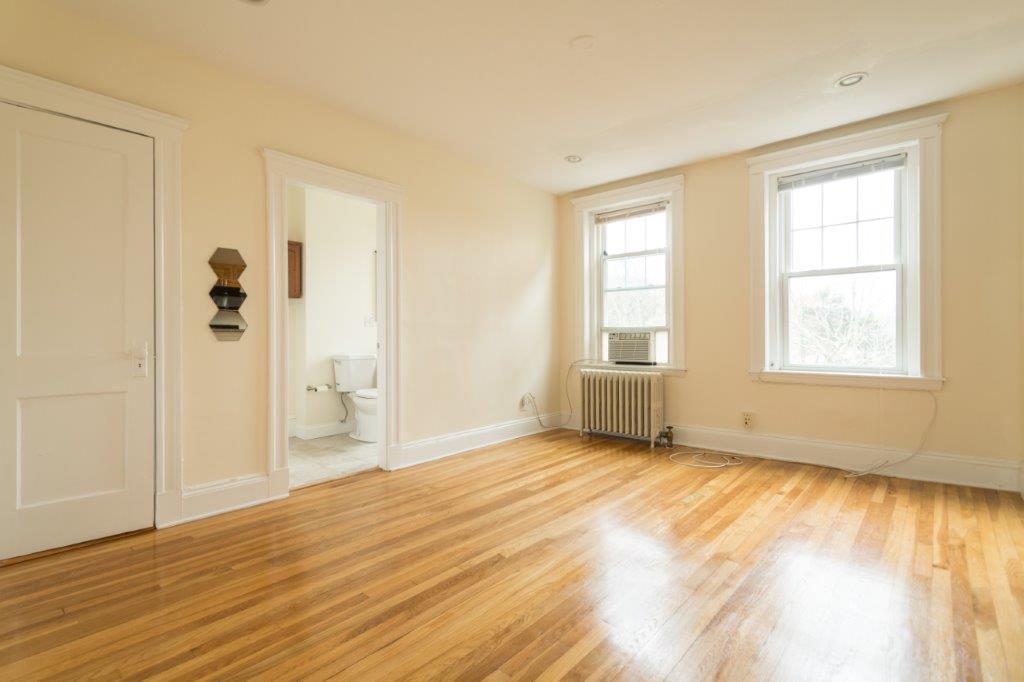 286 Chestnut Hill Ave, Brighton