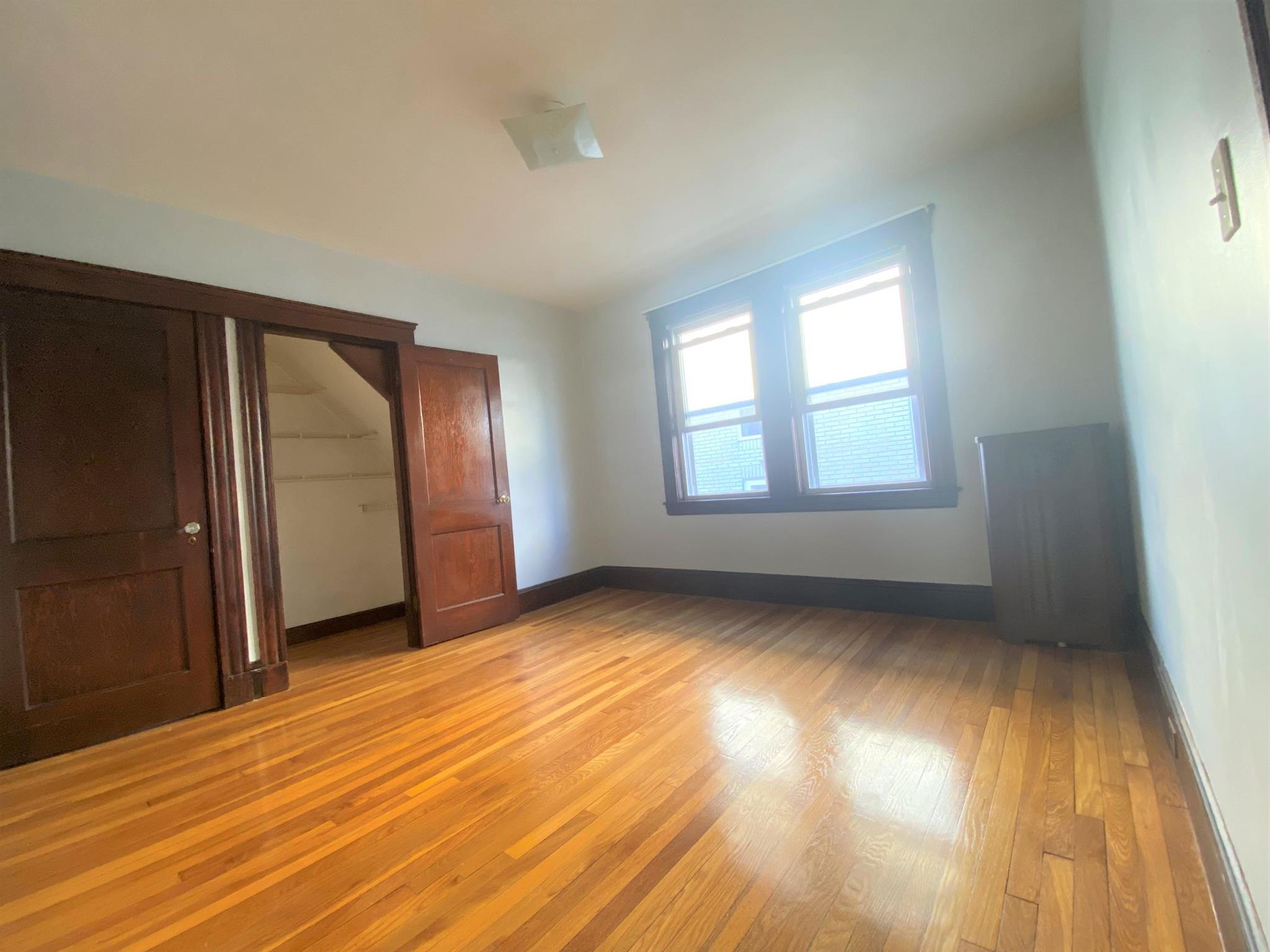 15 Clayton Ave, Medford