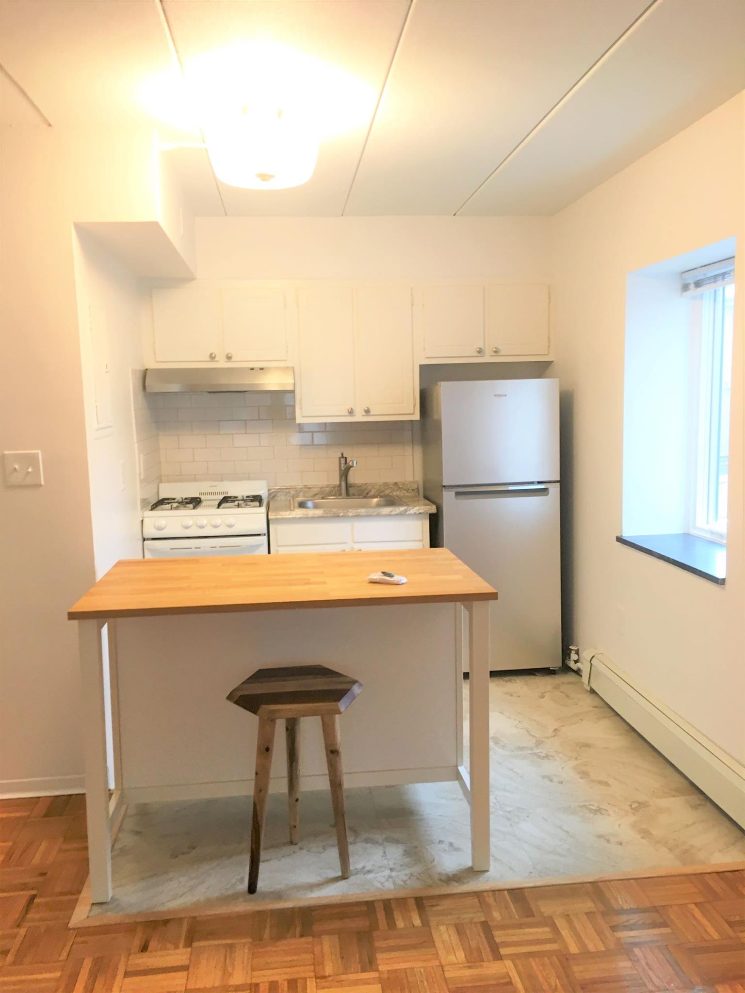 284 Harvard St, Mid Cambridge