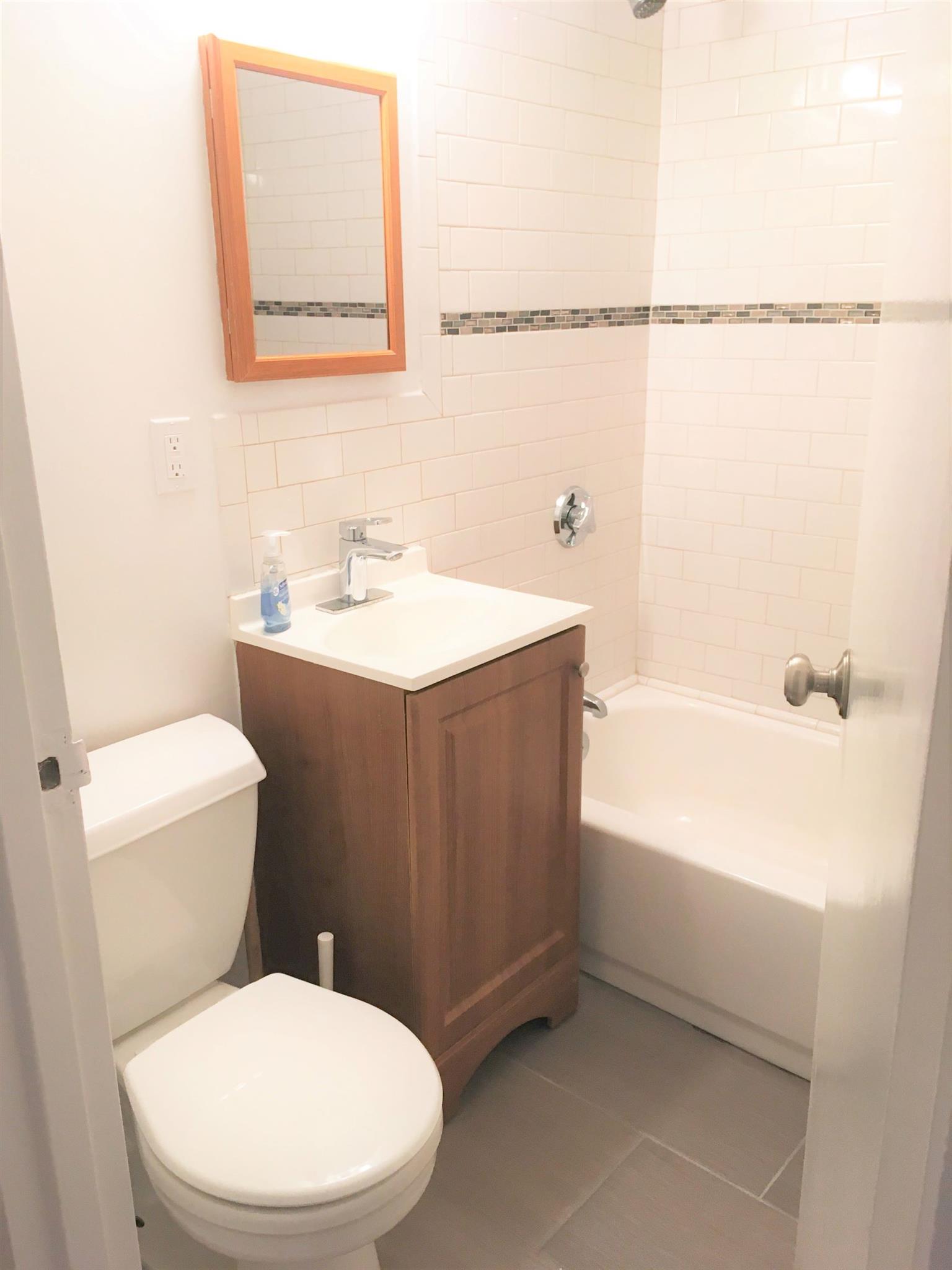 284 Harvard St, Mid Cambridge