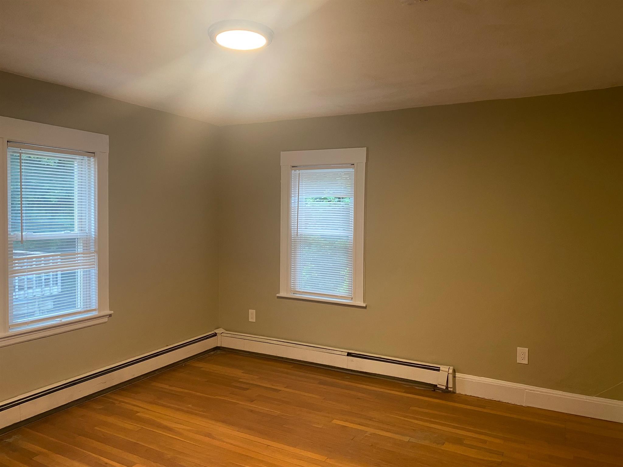 37 Aberdeen Ave, Huron Village