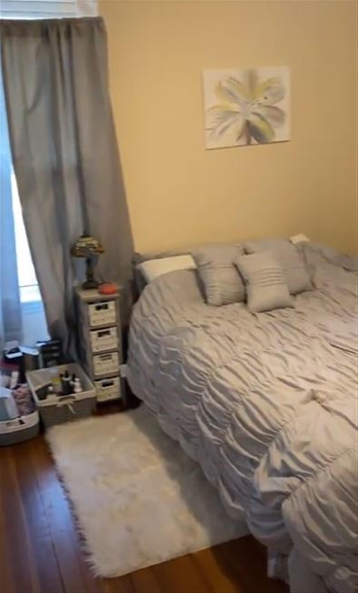 42 Belknap St, Davis Square