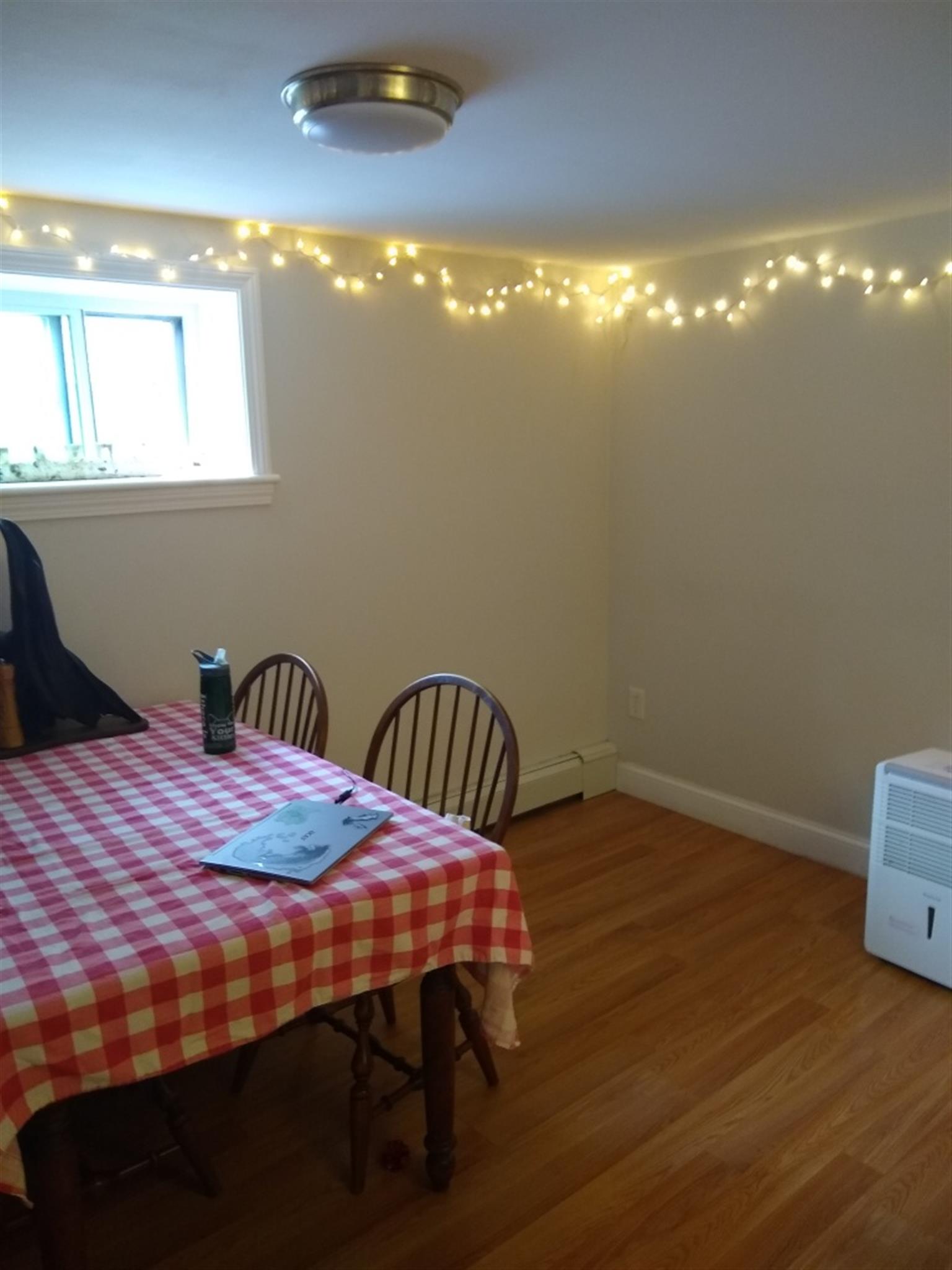 192 Central St, Winter Hill