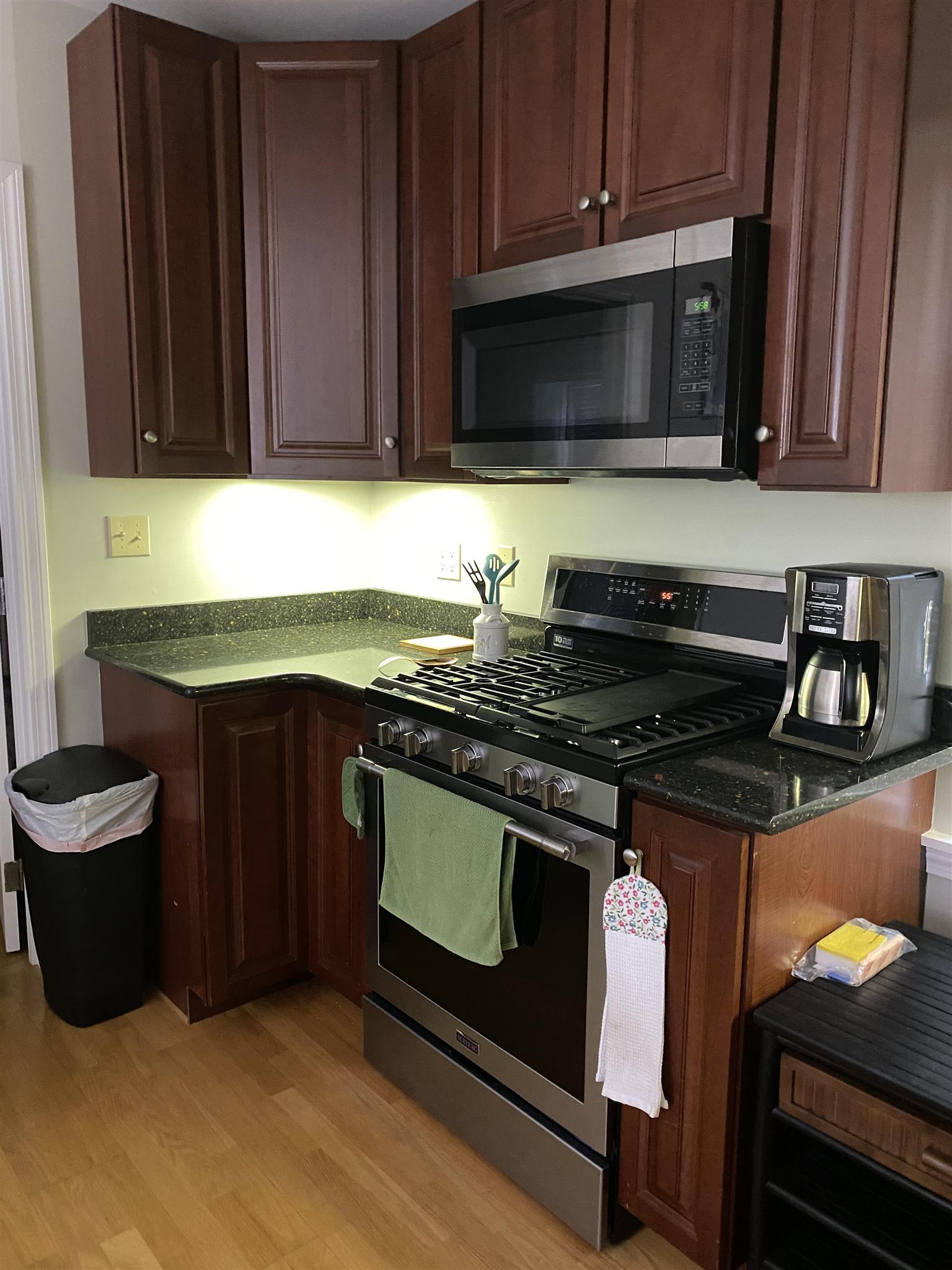 312 Rindge Ave, North Cambridge