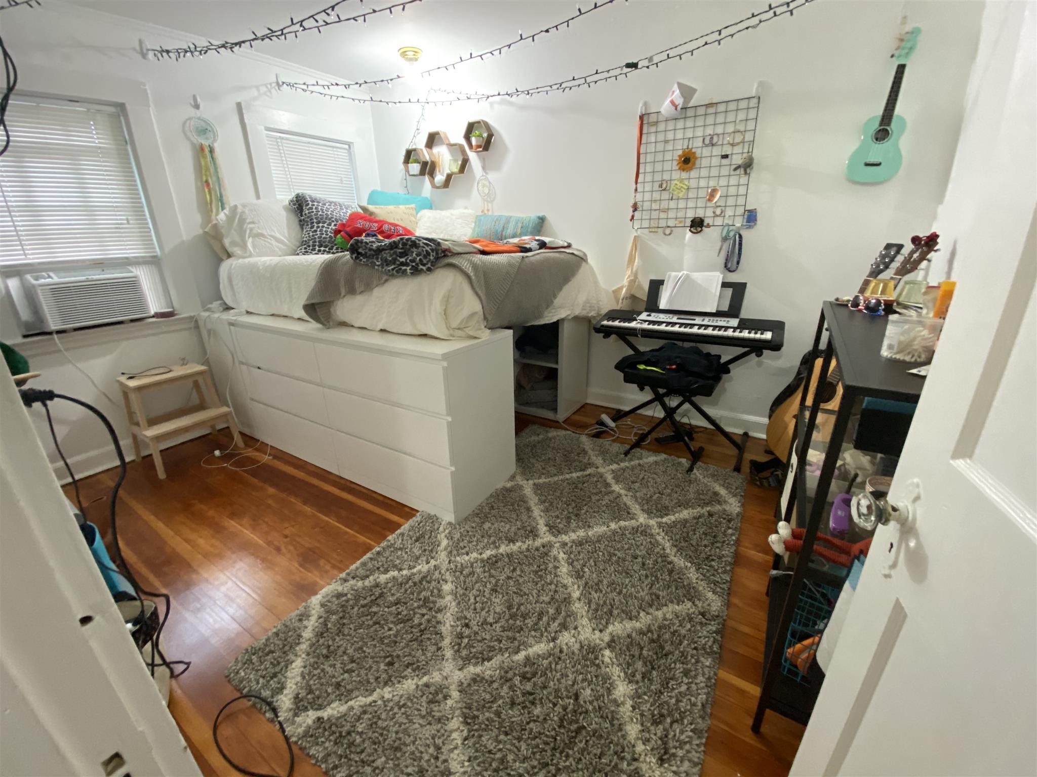 38 Gibson St, Harvard Square