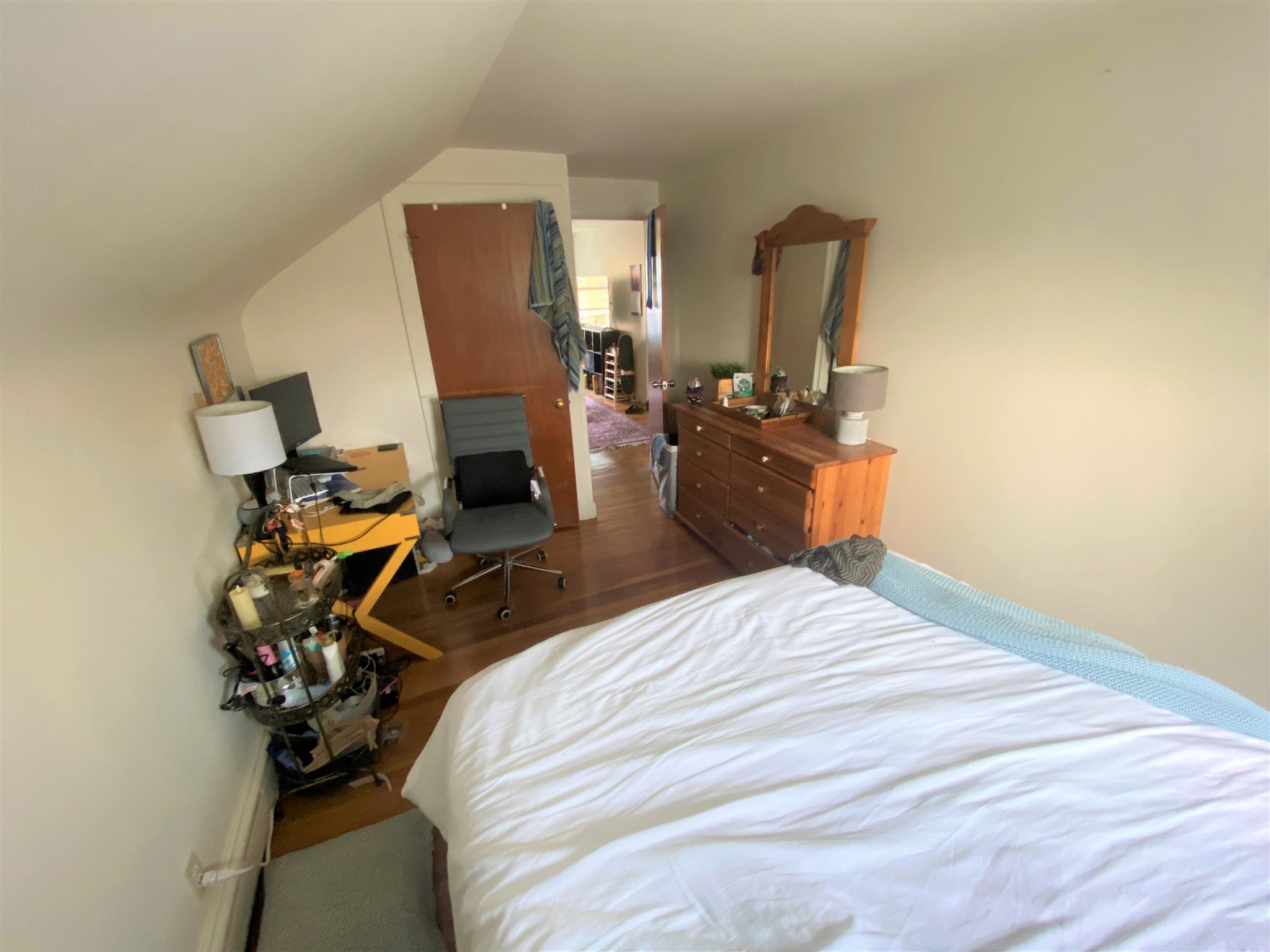 898 Massachusetts Ave, Central Square