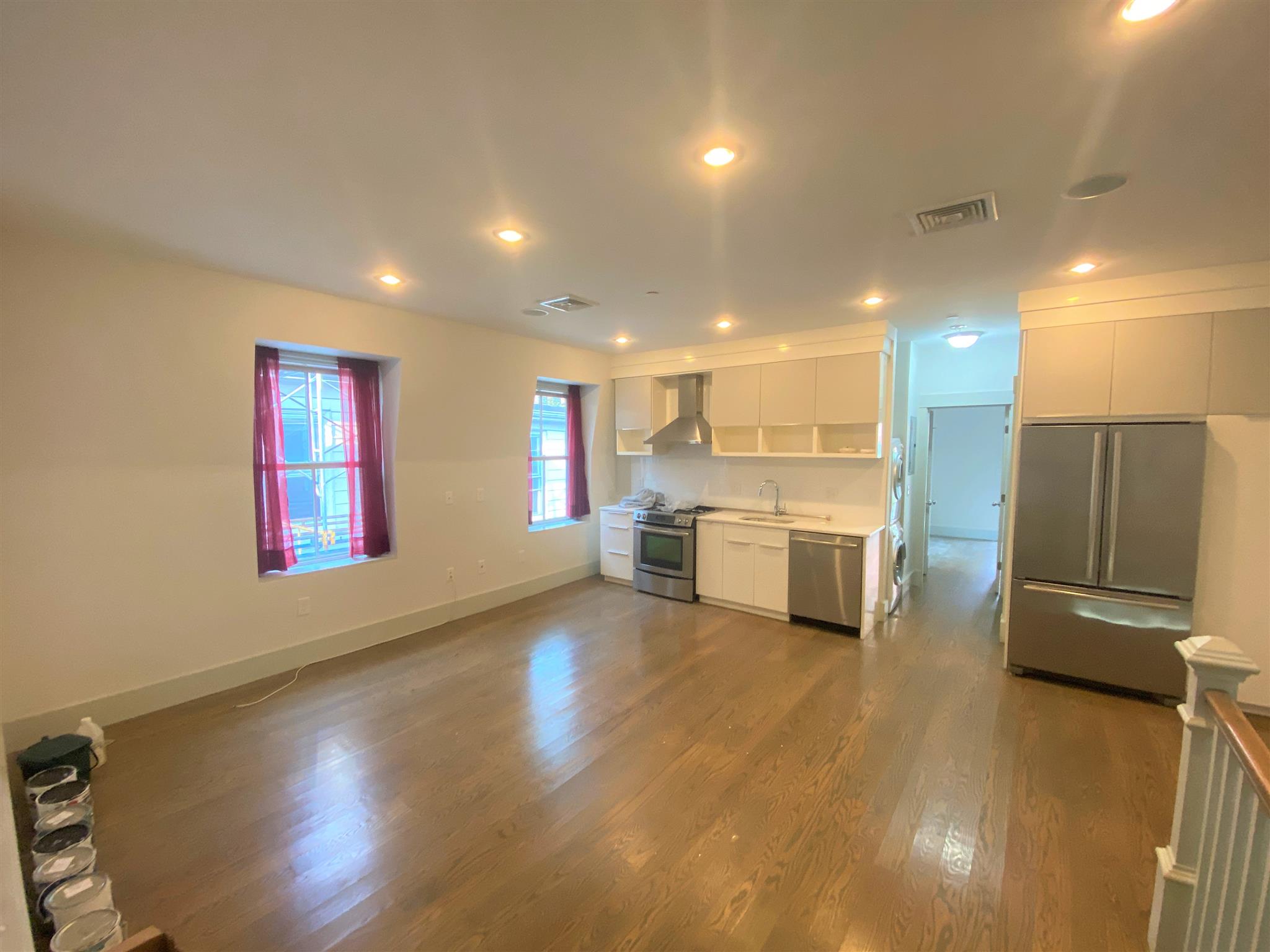 15 Boardman St, Central Square