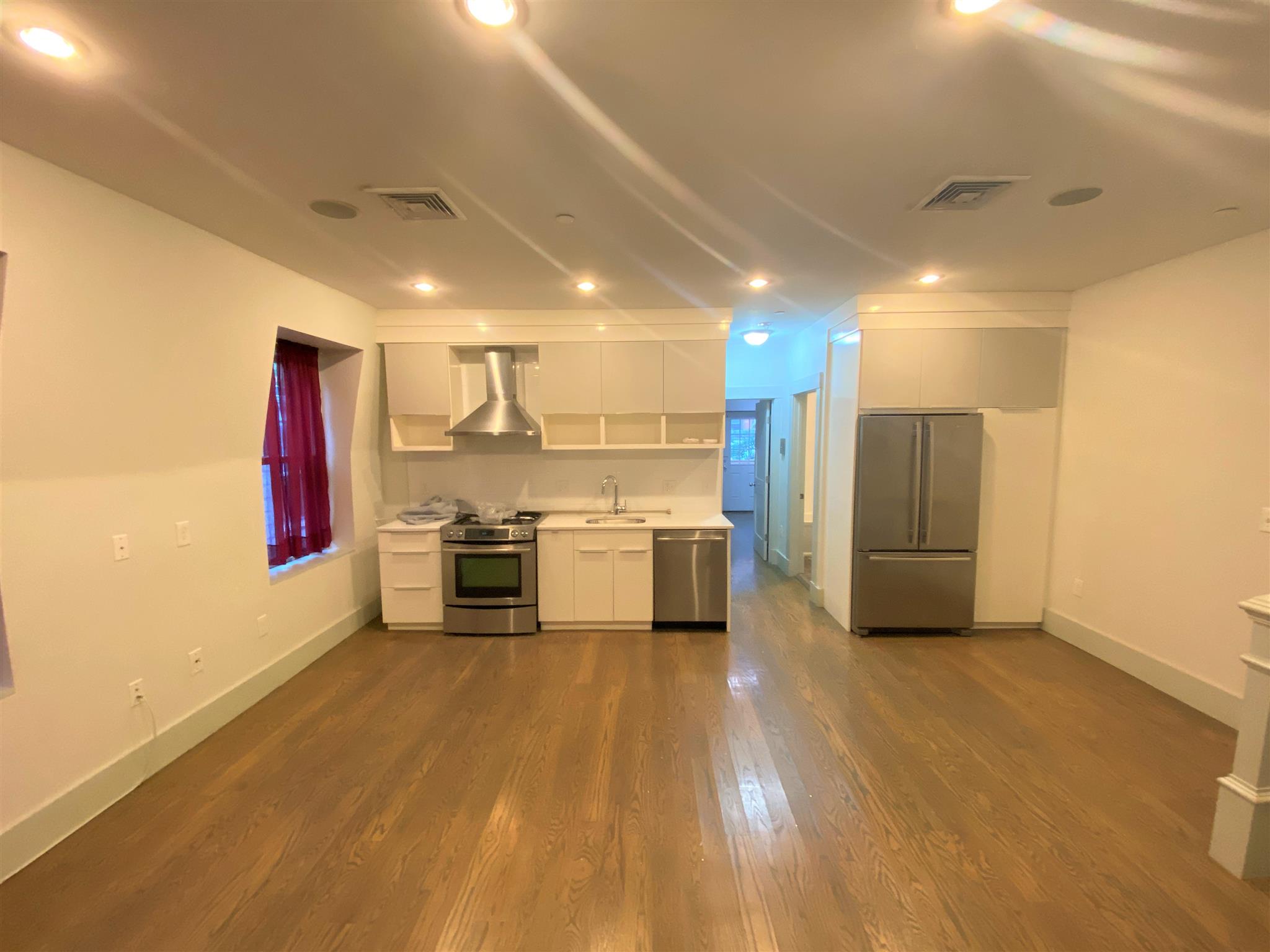 15 Boardman St, Central Square