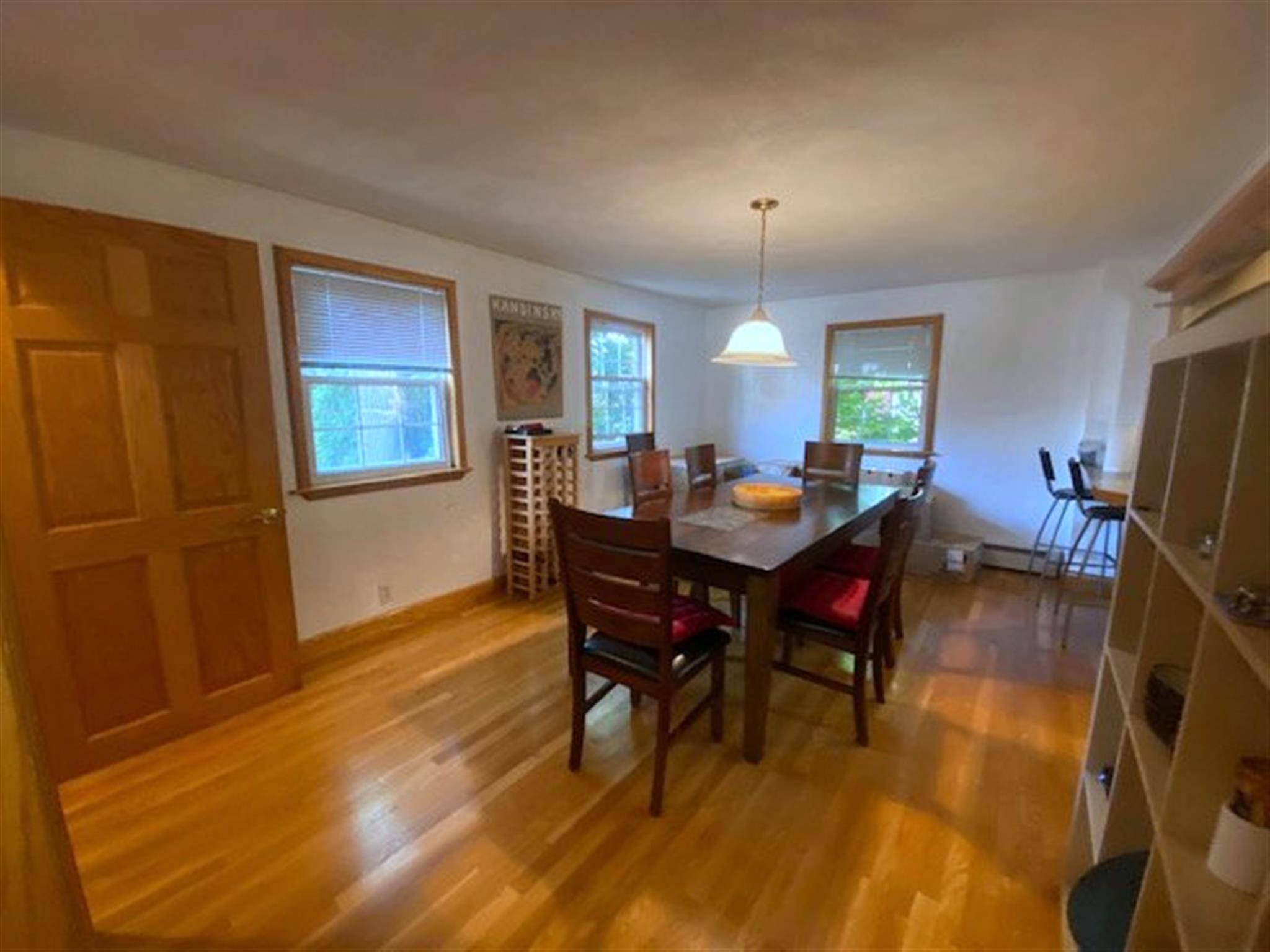 16 Summit Ave, Prospect Hill