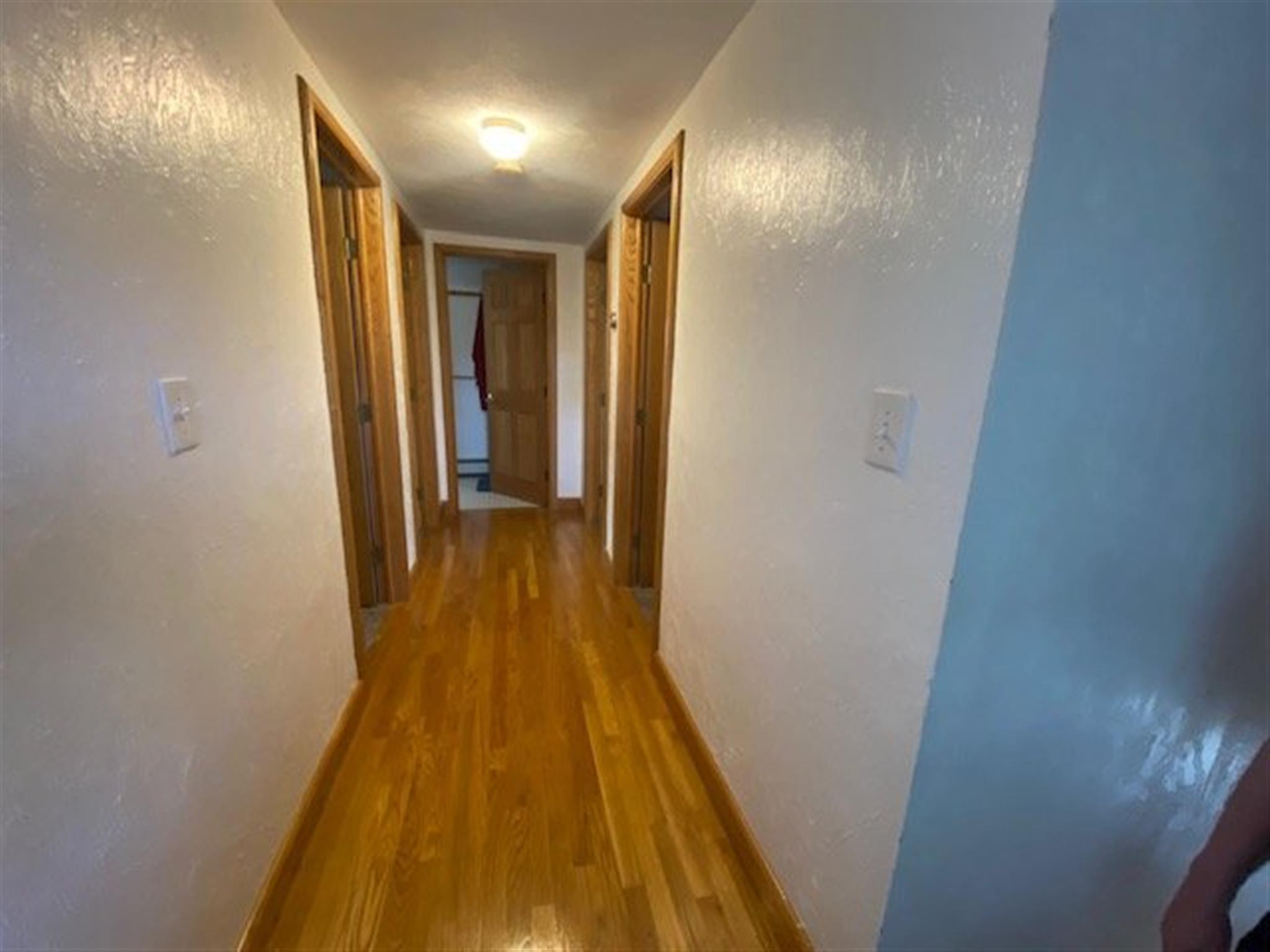 16 Summit Ave, Prospect Hill