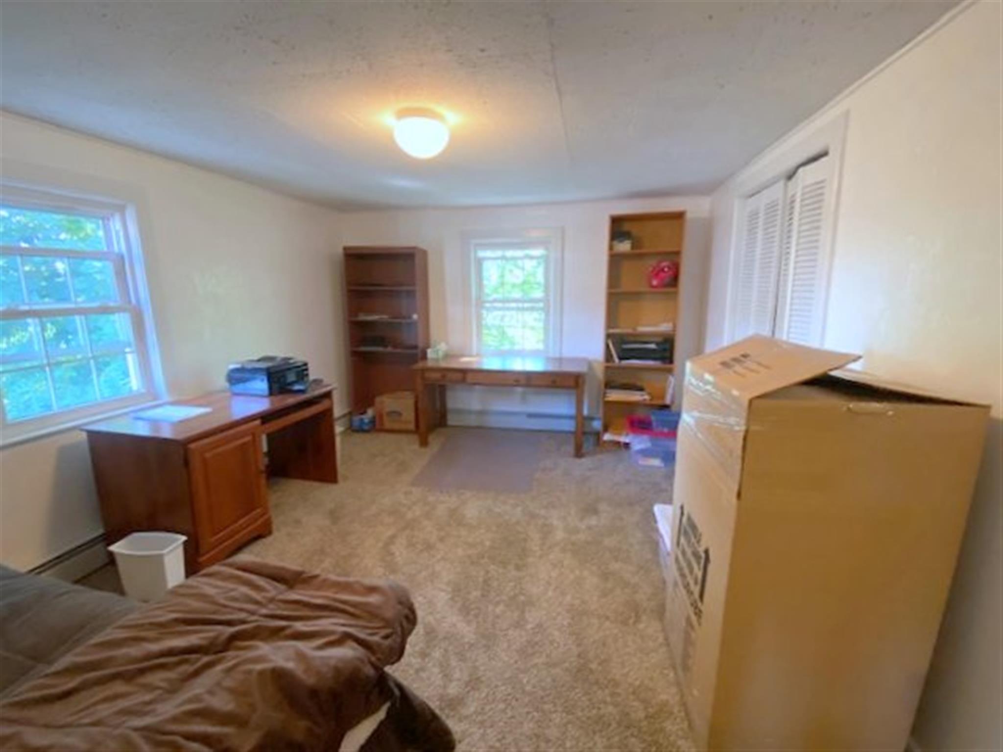 16 Summit Ave, Prospect Hill