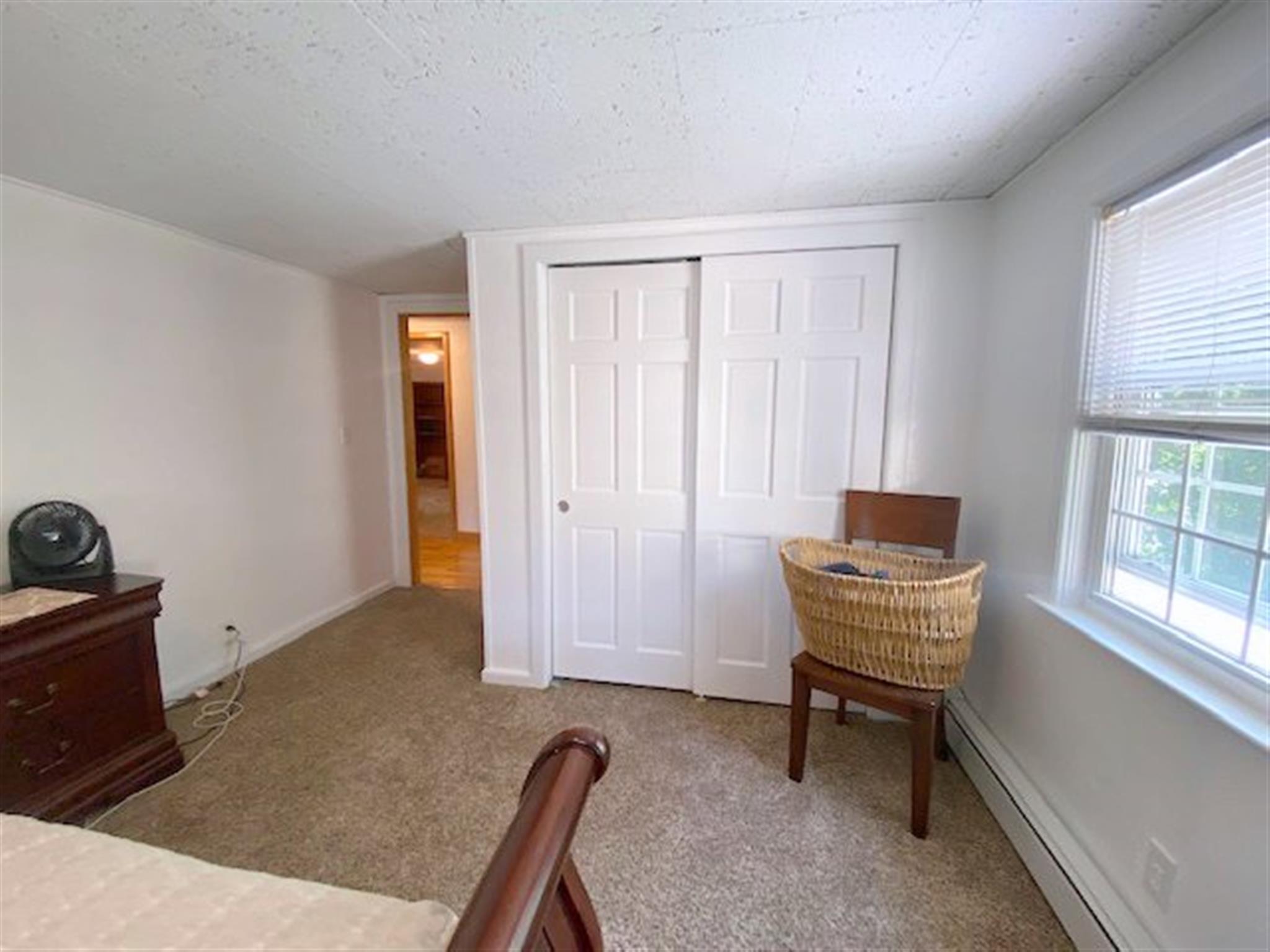 16 Summit Ave, Prospect Hill