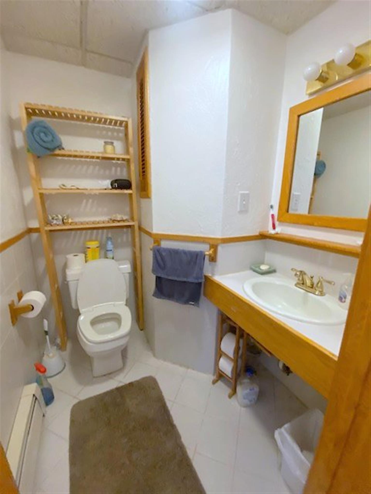 16 Summit Ave, Prospect Hill