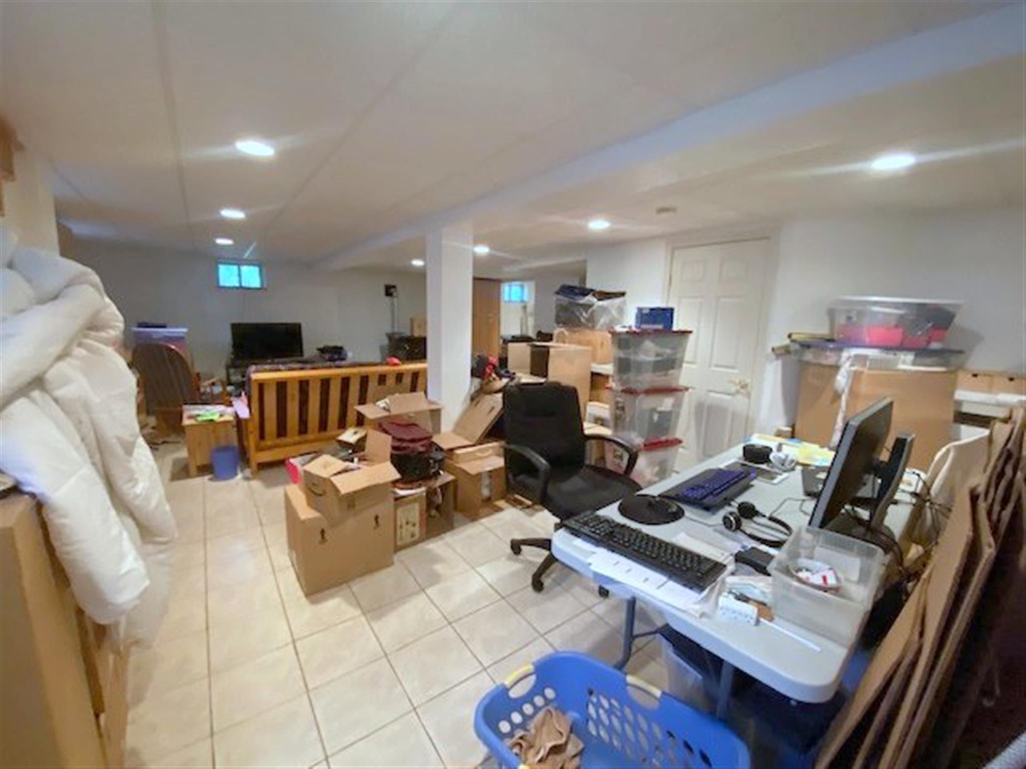 16 Summit Ave, Prospect Hill