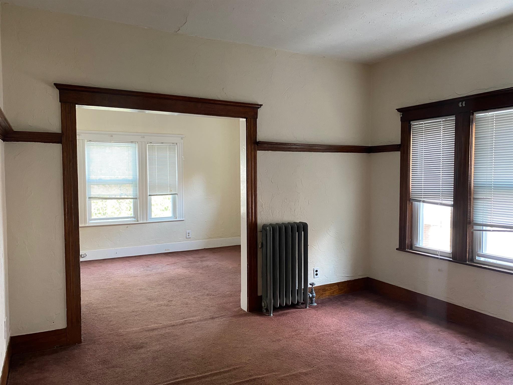 96 Capen St, Medford