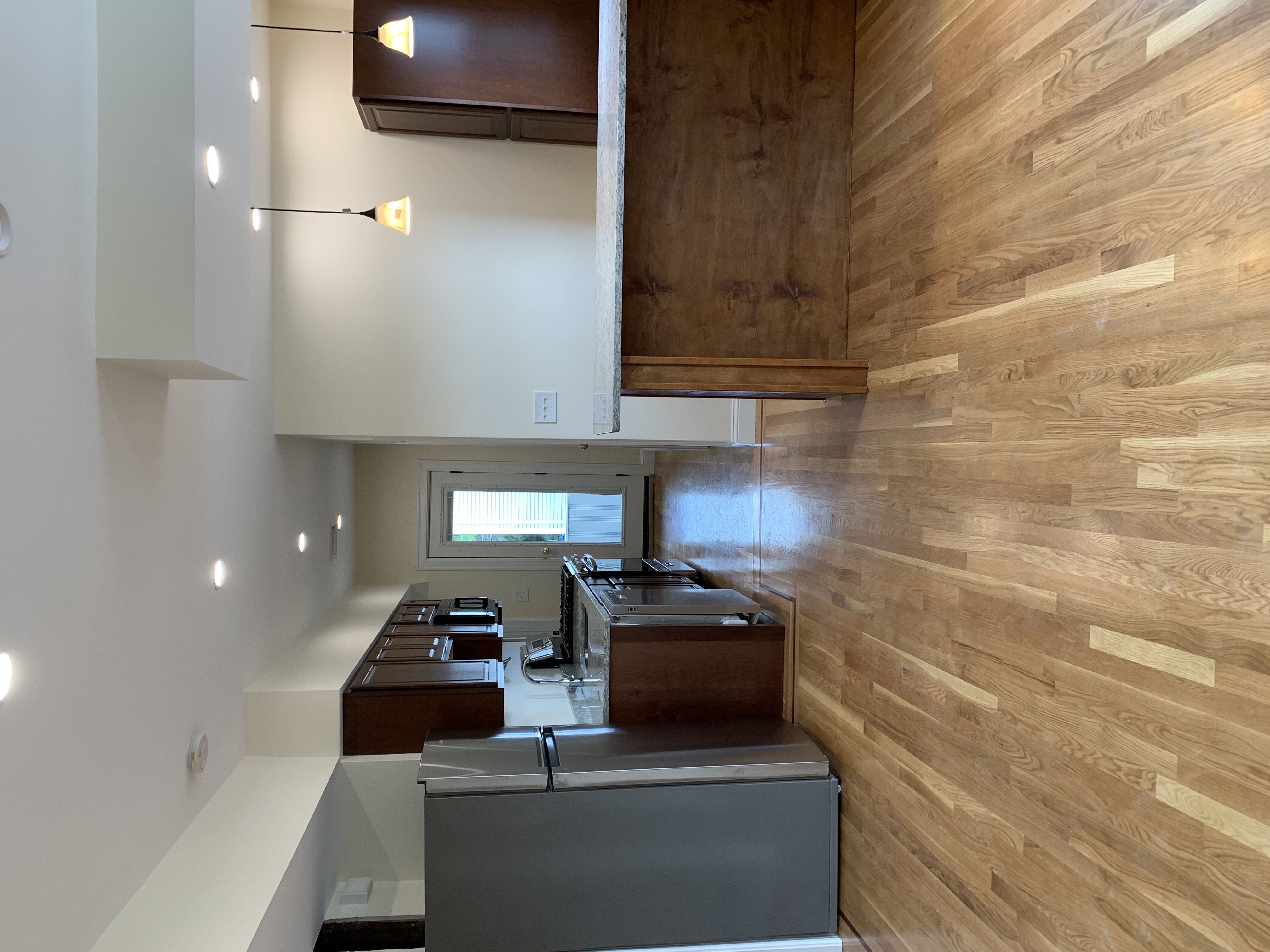 28 R Cherry St, Davis Square