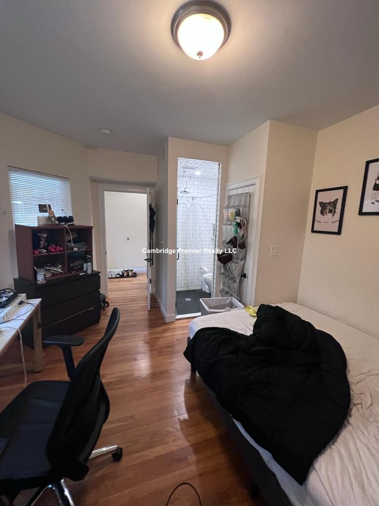 28 Cherry St, Spring Hill