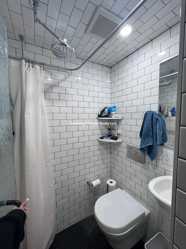 28 Cherry St, Spring Hill