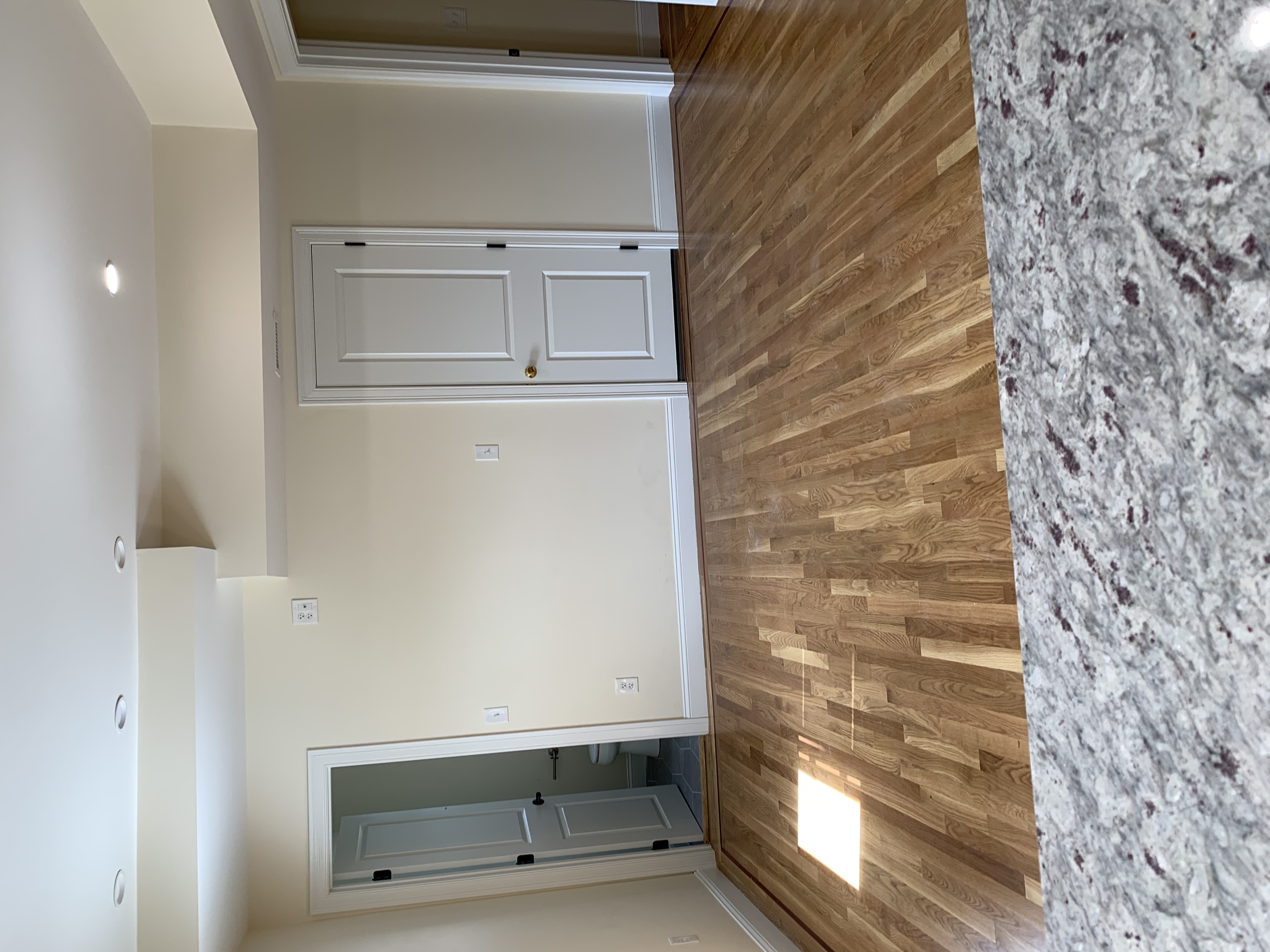 28 R Cherry St, Davis Square