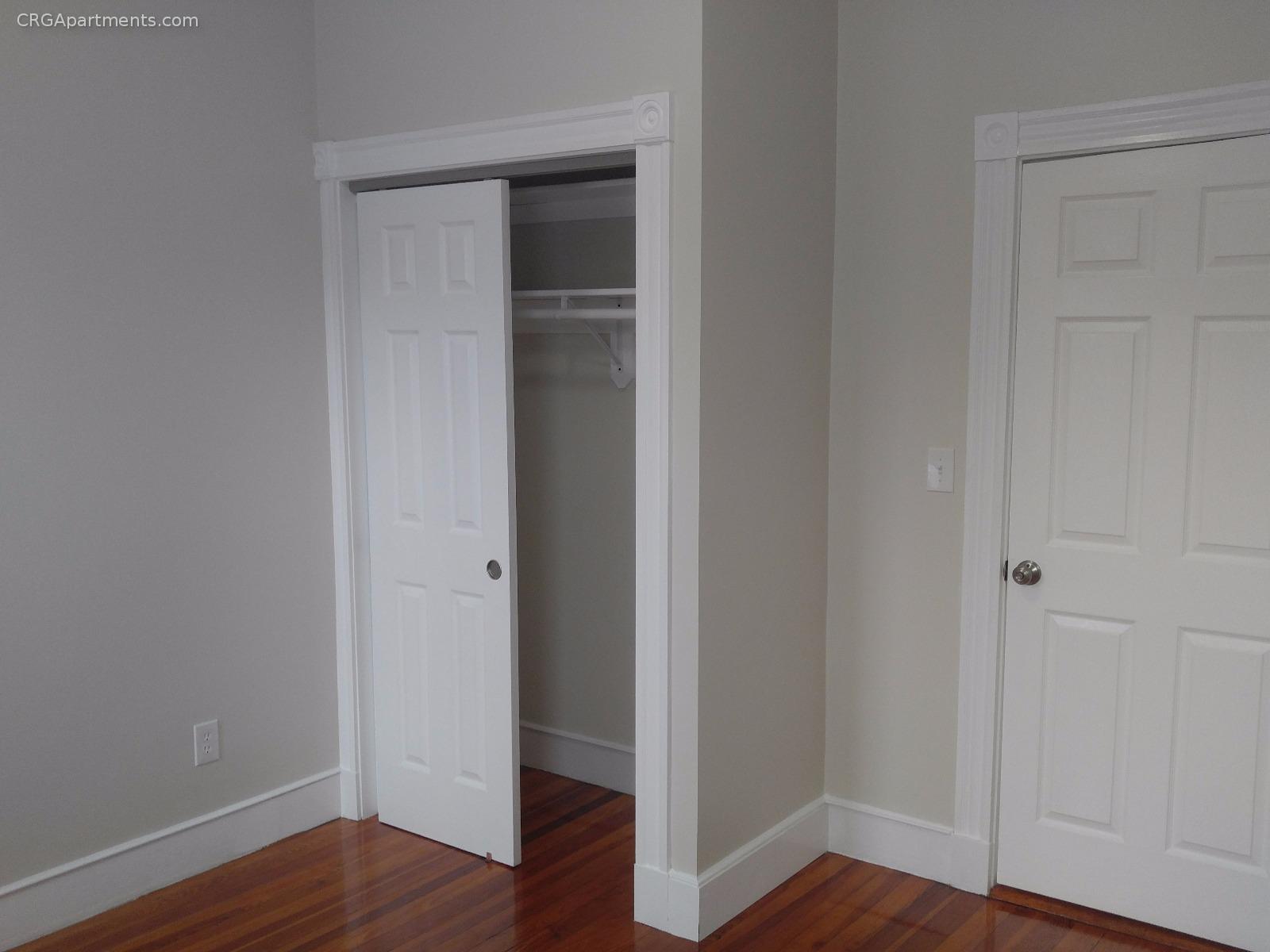 69 Newton St, Union Square