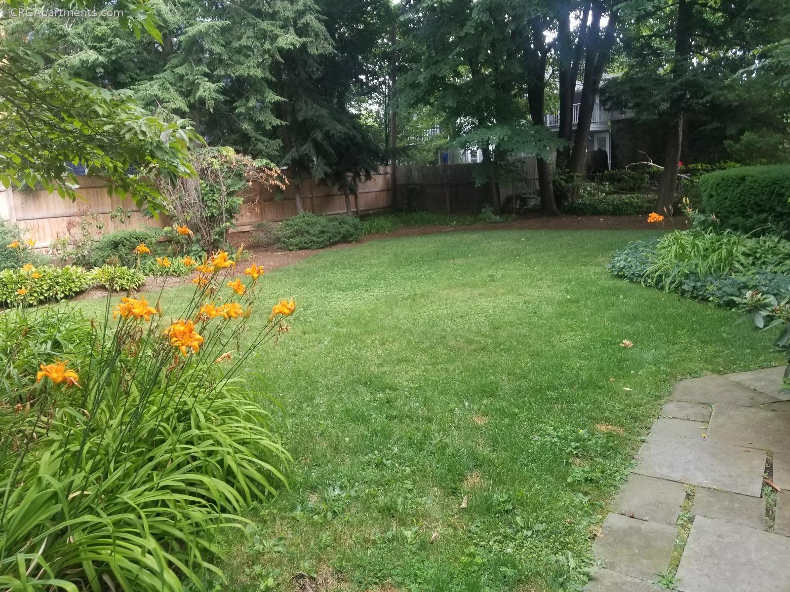 306 Harvard St, Mid Cambridge