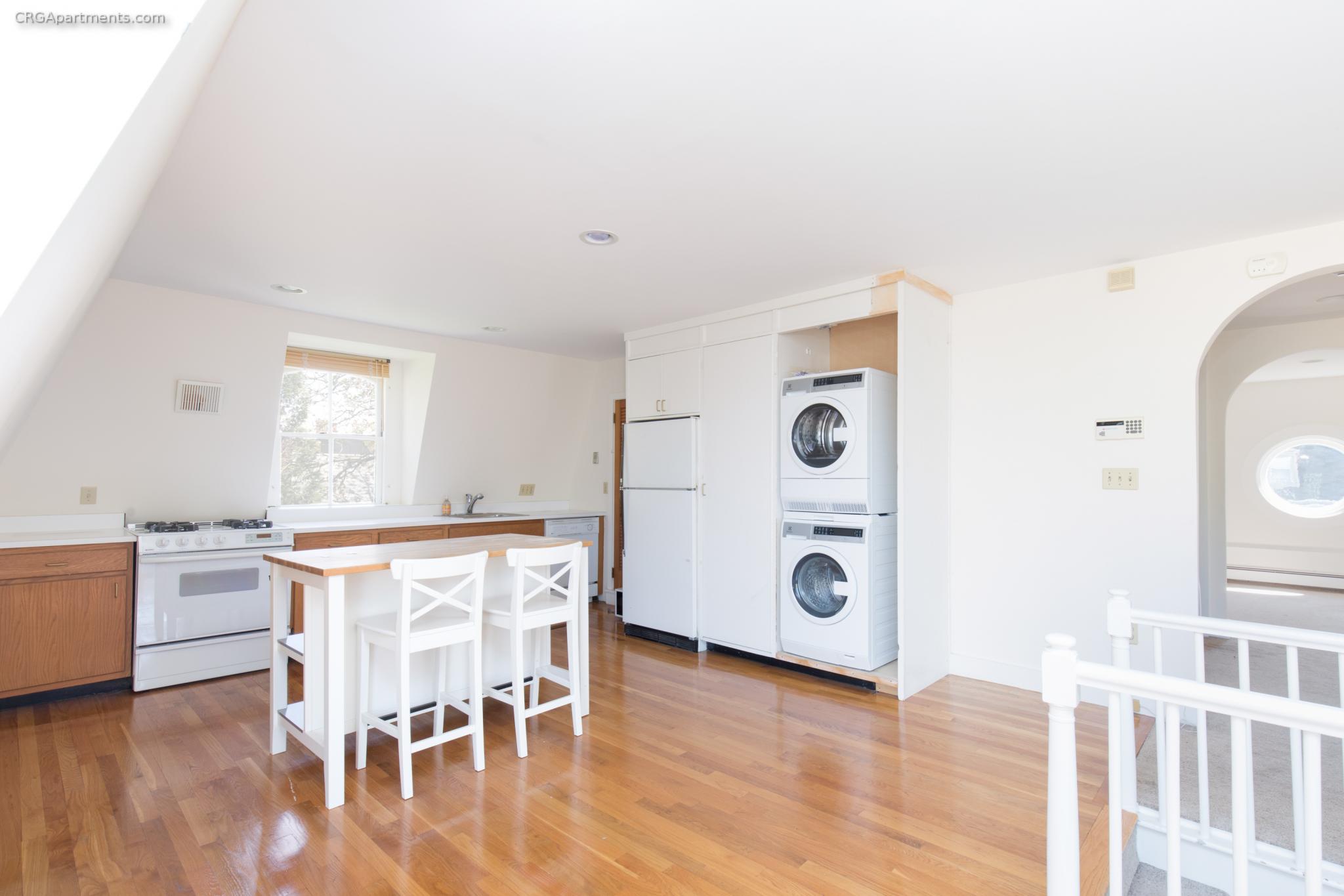 306 Harvard St, Mid Cambridge