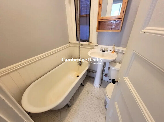 38 Jefferson St, Inman Square