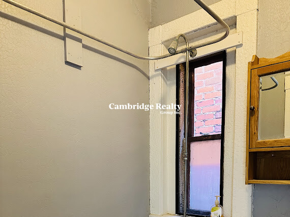 38 Jefferson St, Inman Square