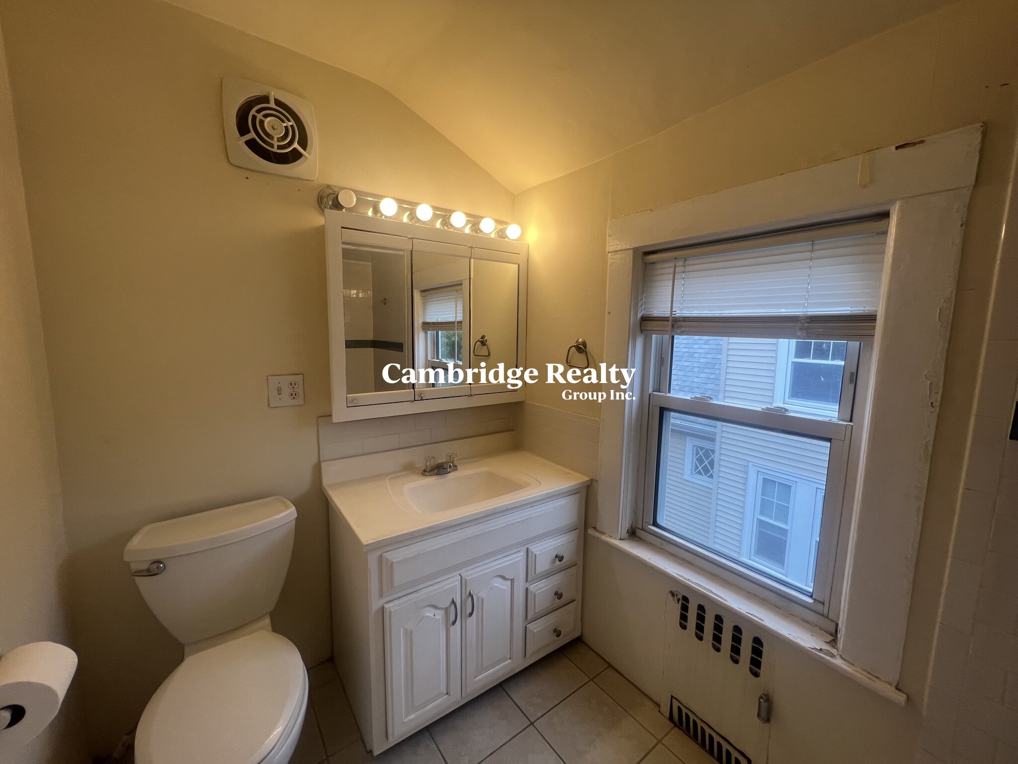 929 Broadway, Ball Square