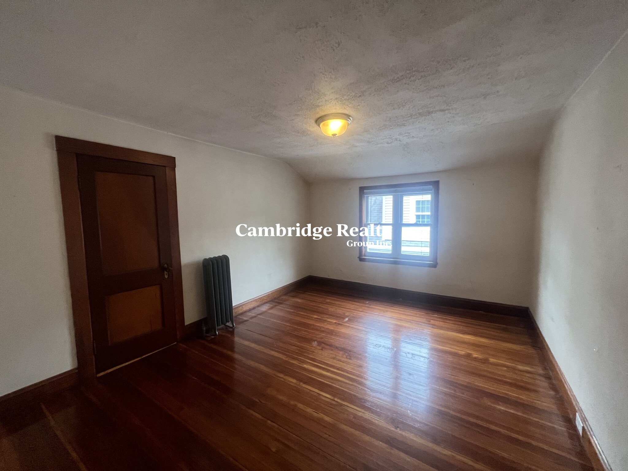 929 Broadway, Ball Square