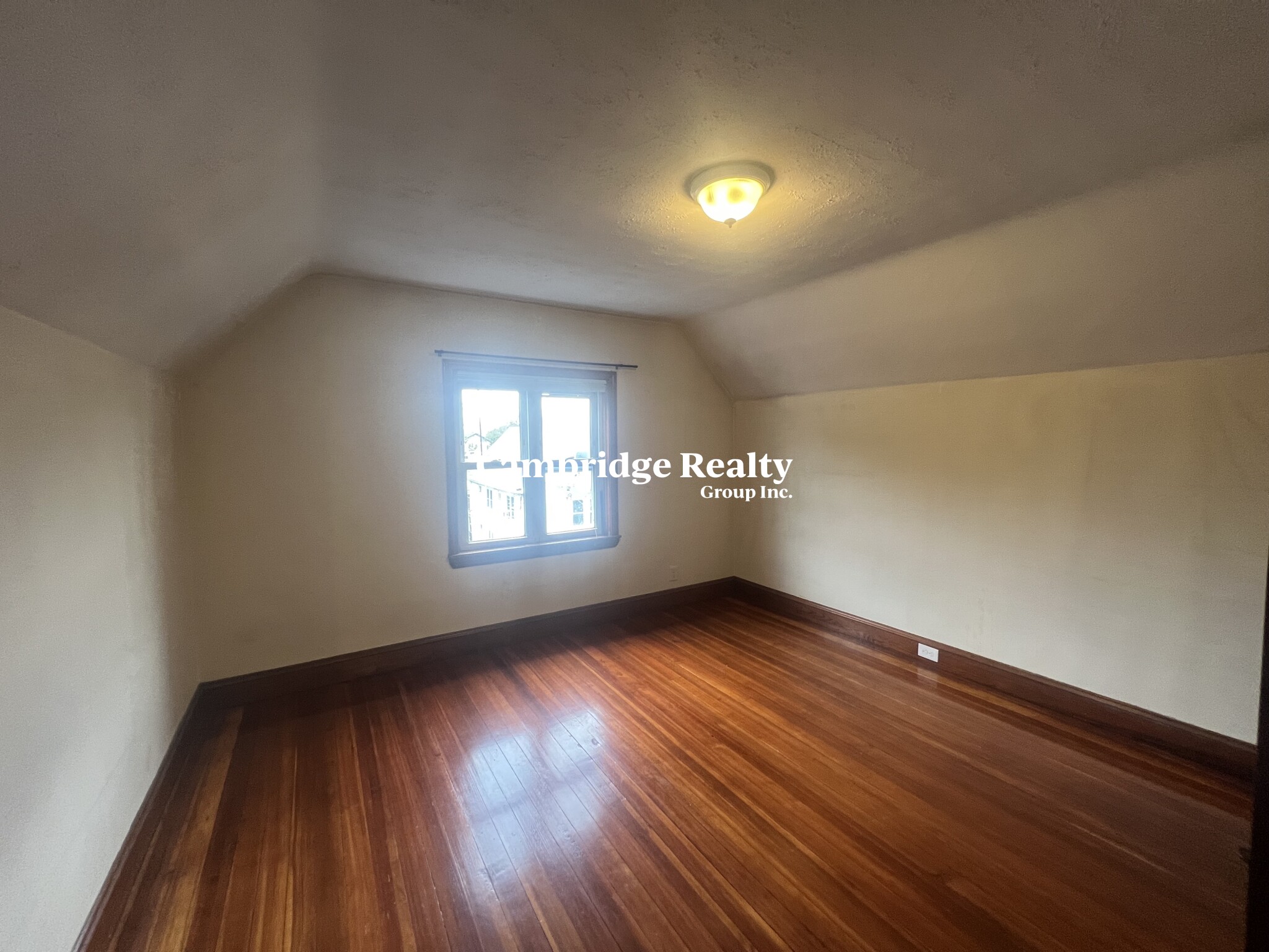 929 Broadway, Ball Square