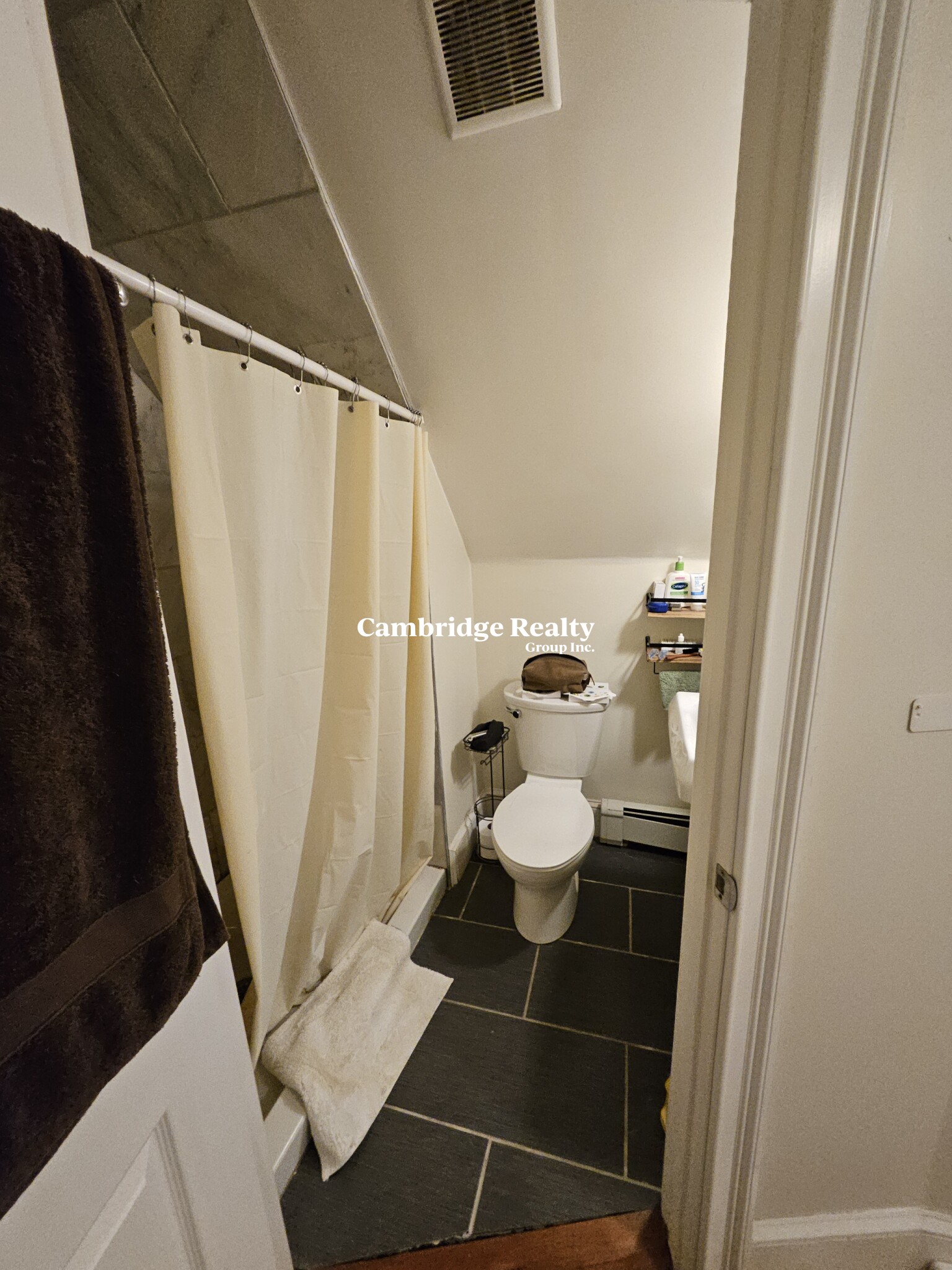 11 Winter Hill Rd, South Medford