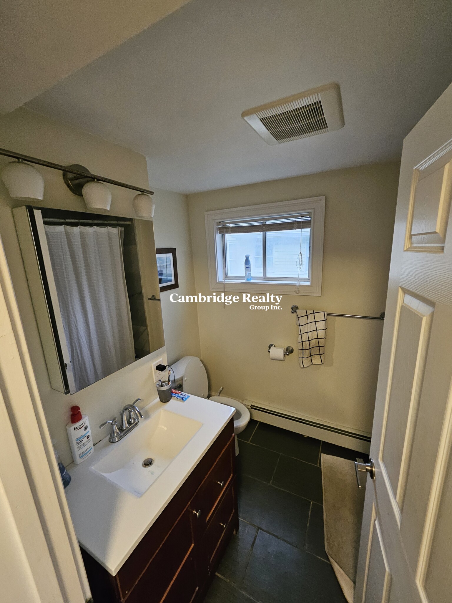 11 Winter Hill Rd, South Medford