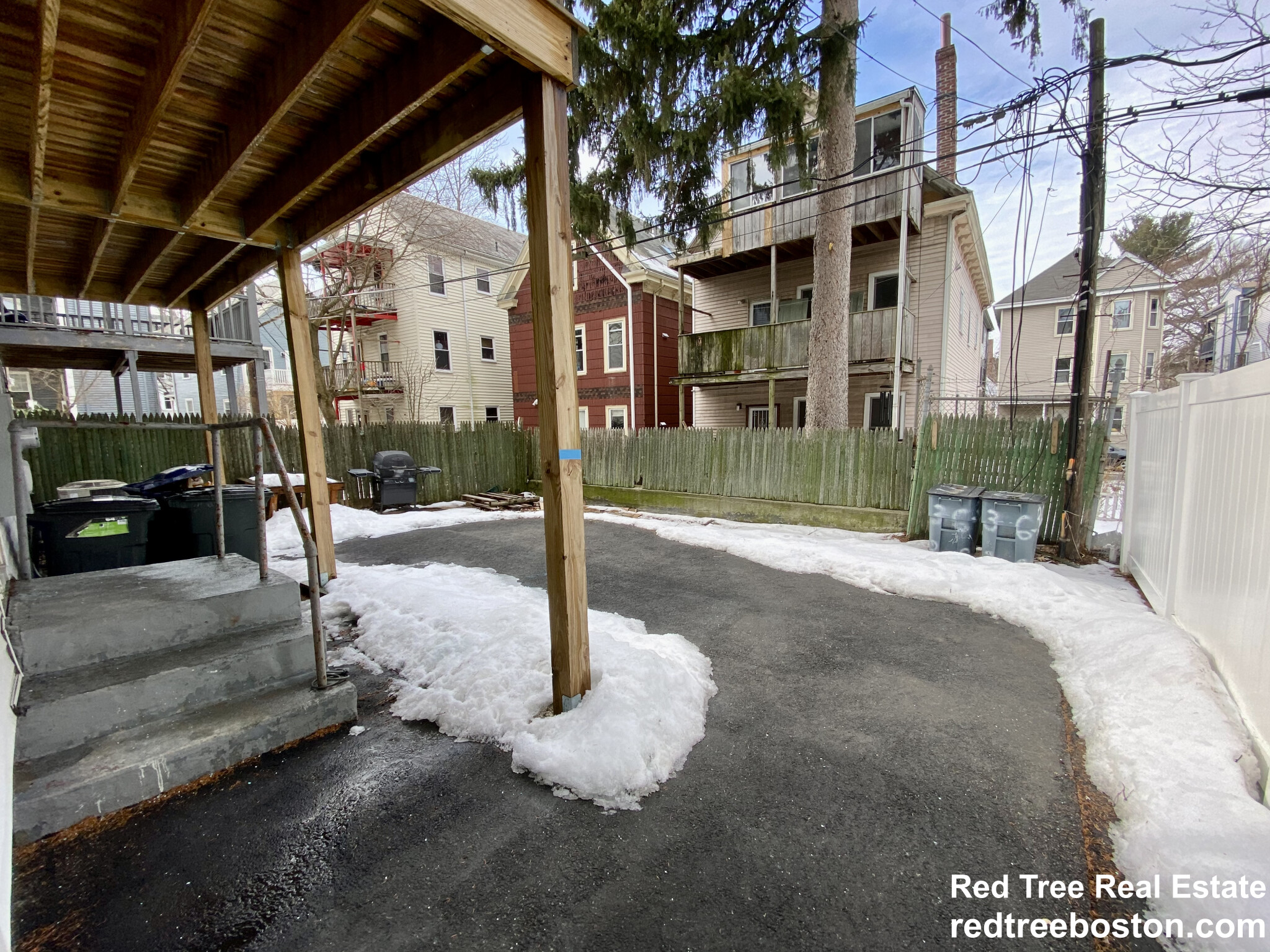 3235 Washington St, Jamaica Plain