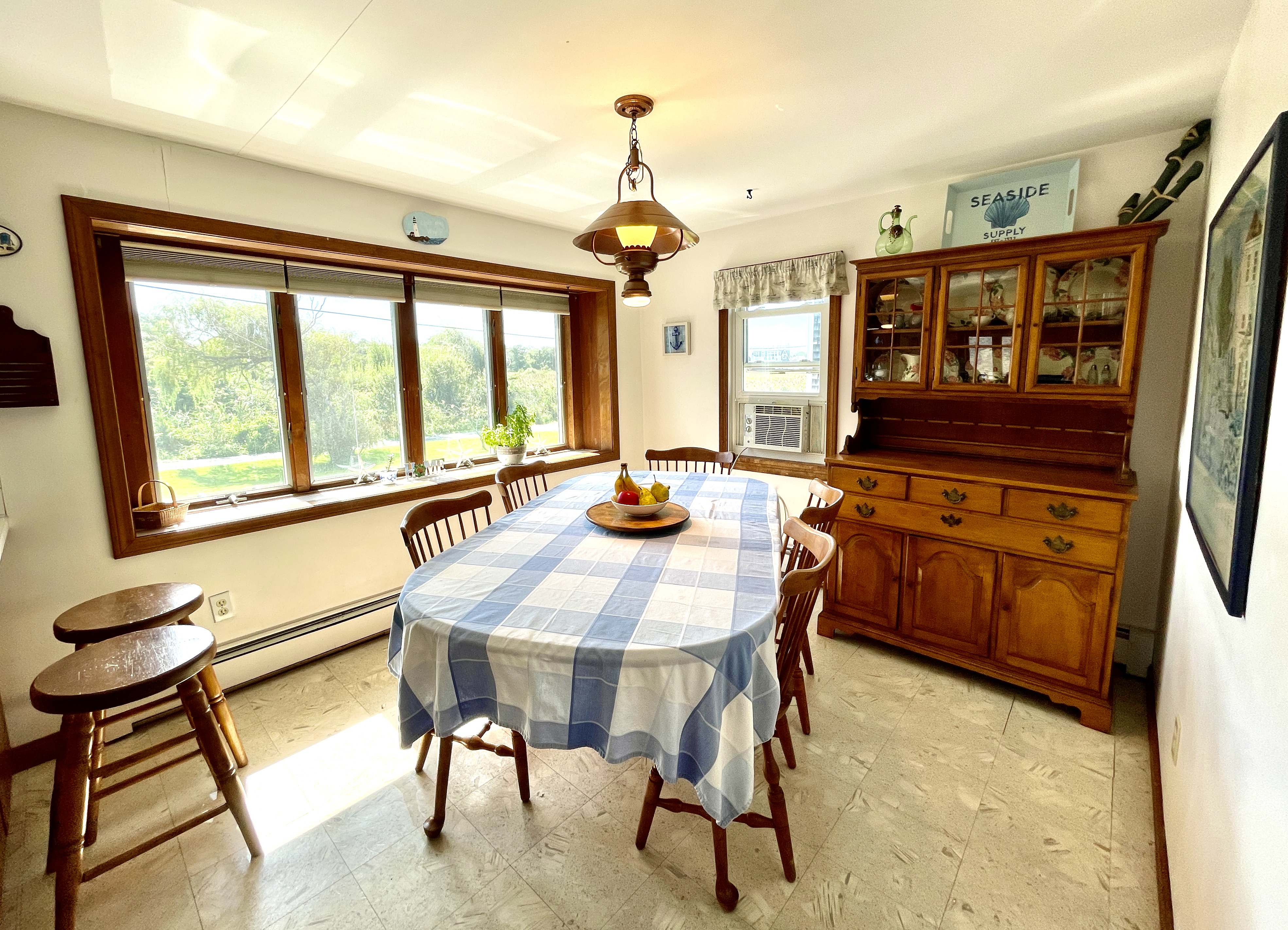 25 Seaside Rd, Scituate