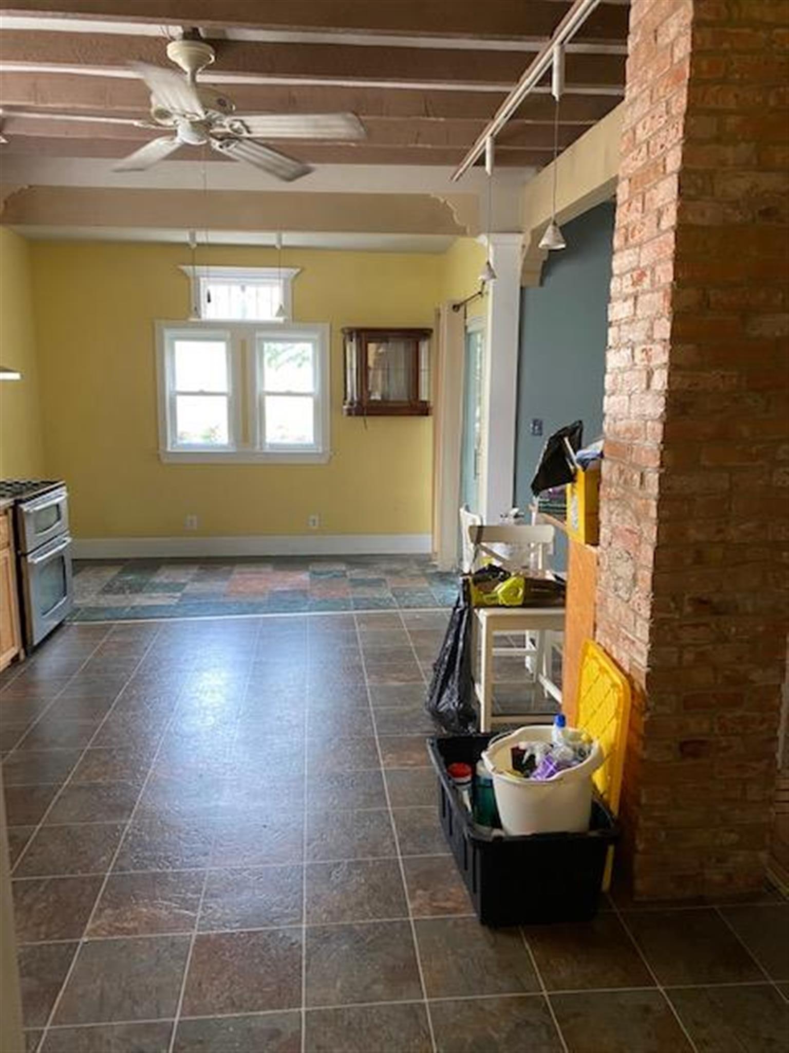 39 Linden Ave, Porter Square