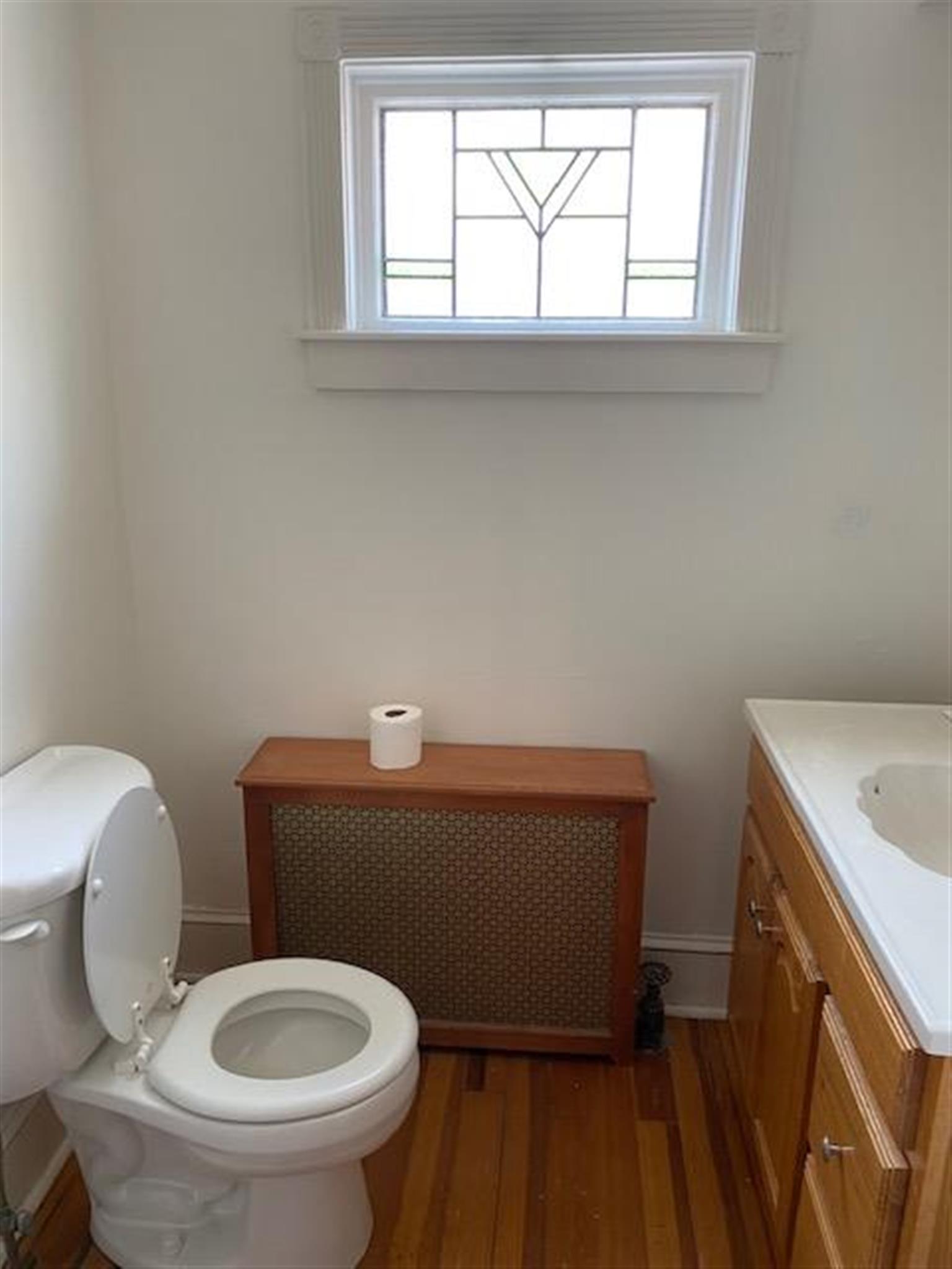 39 Linden Ave, Porter Square