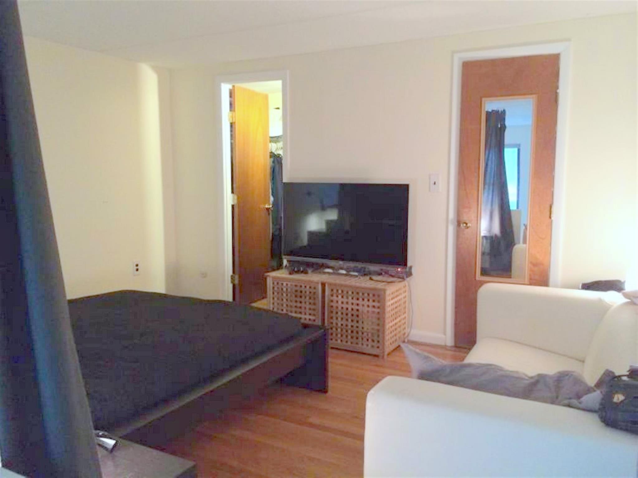 993 Massachusetts Ave, Arlington