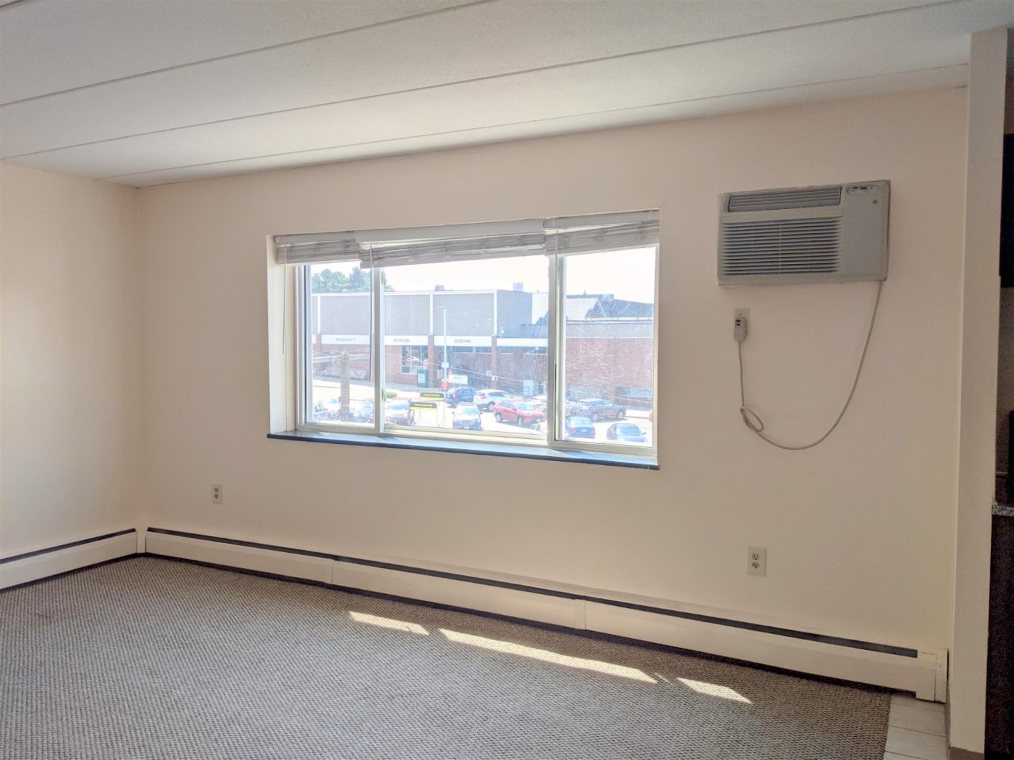 25 Hommer St, Huron Village