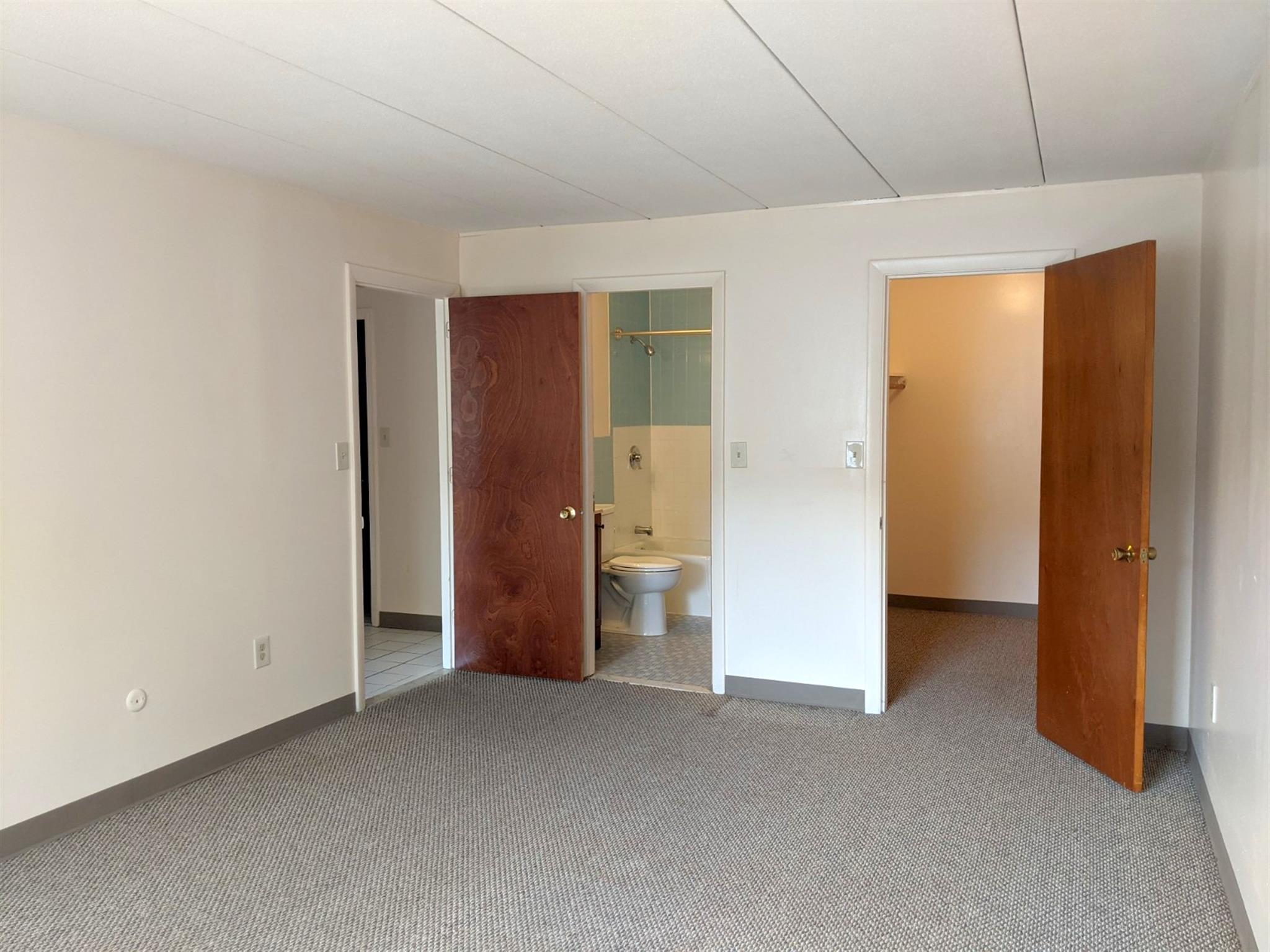 25 Hommer St, Huron Village