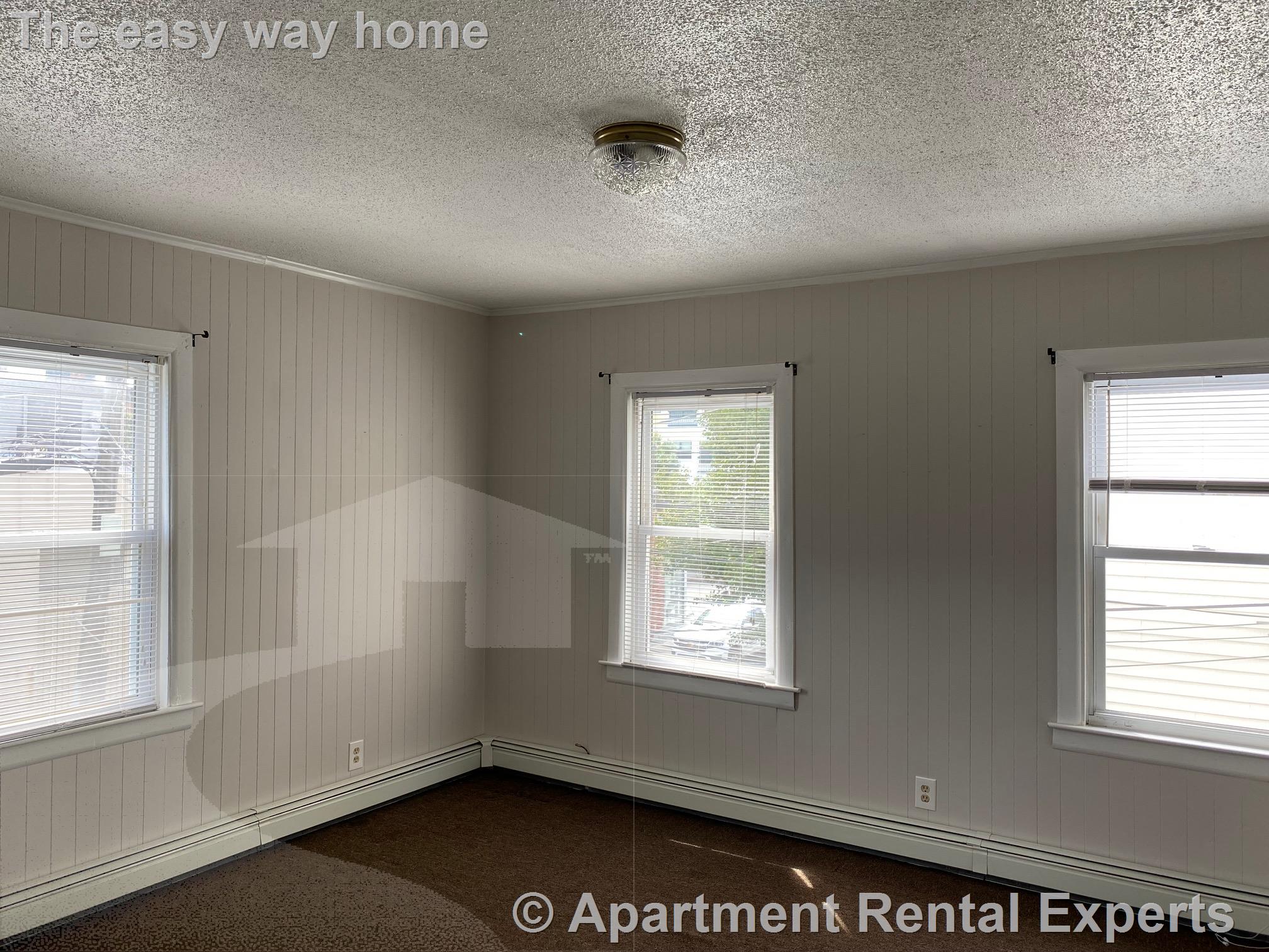 293 Elm St, Central Square