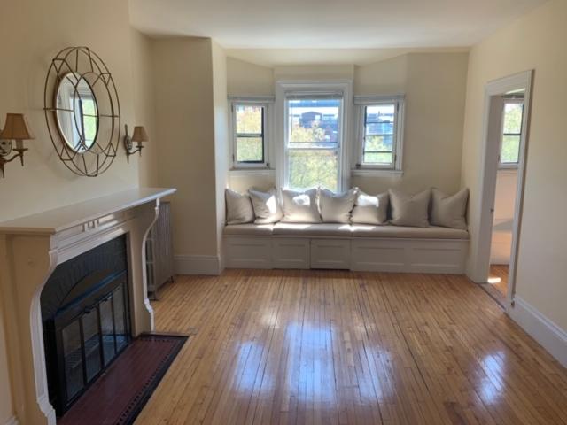 291 Commonwealth Ave, Back Bay